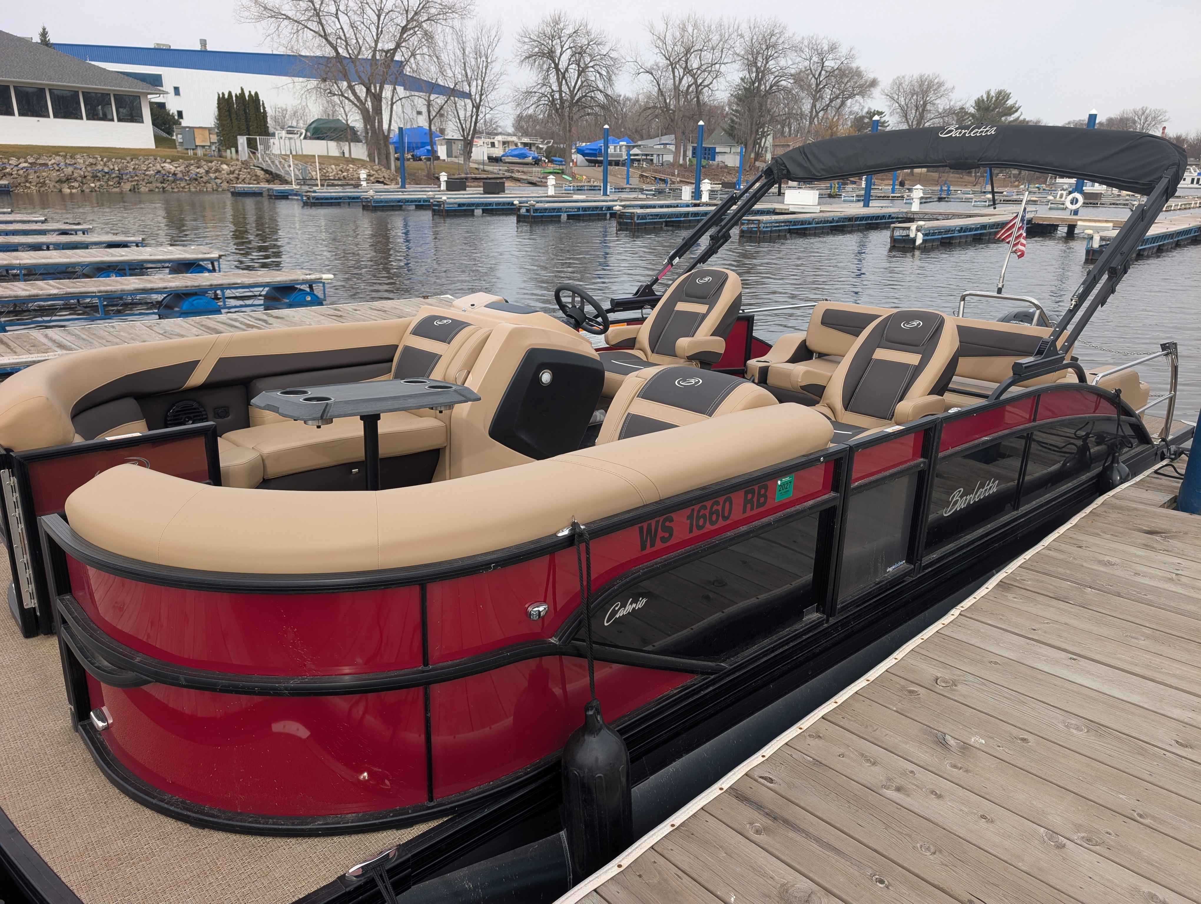 boat-carouselImage-image