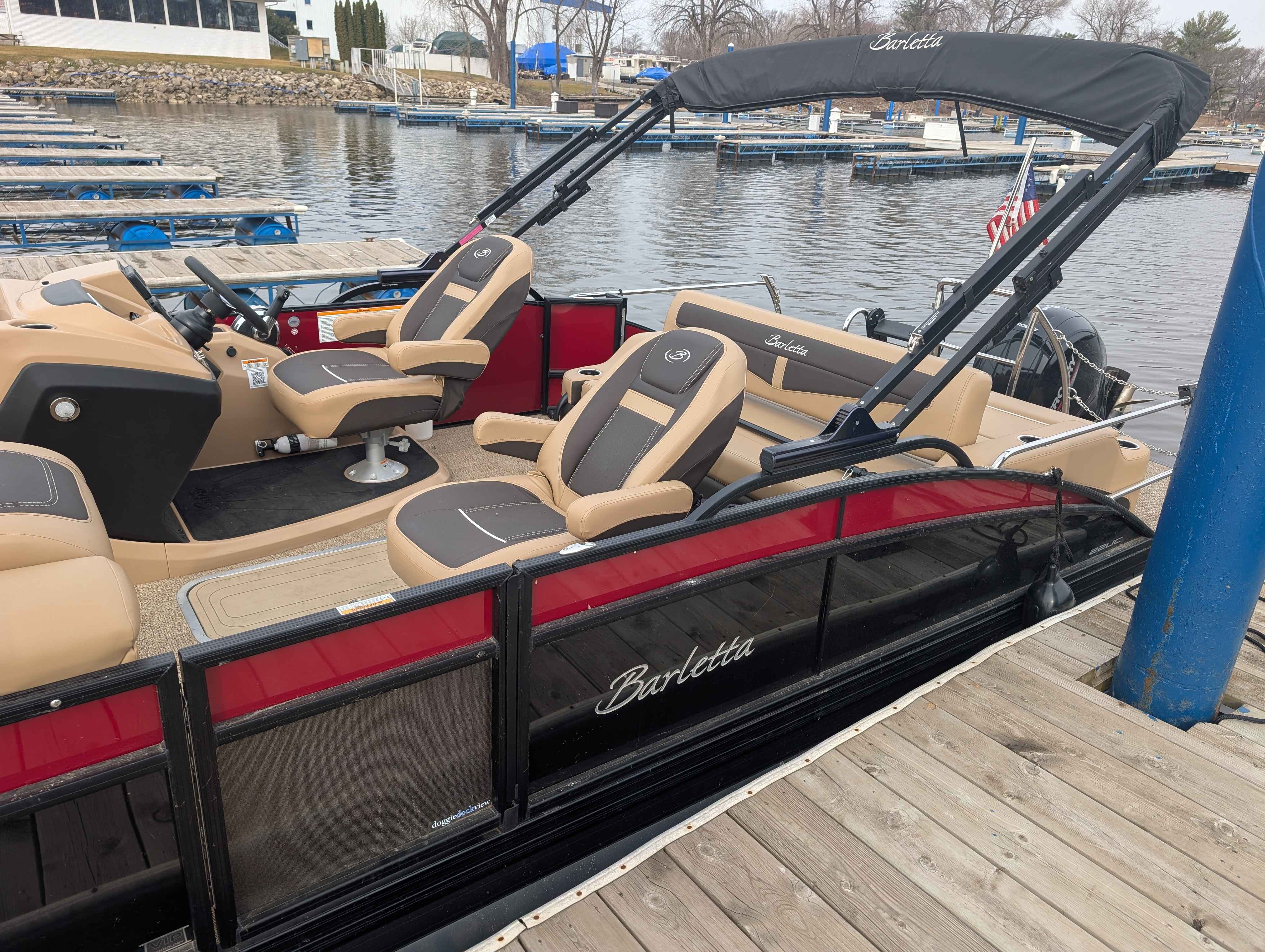 boat-carouselImage-image