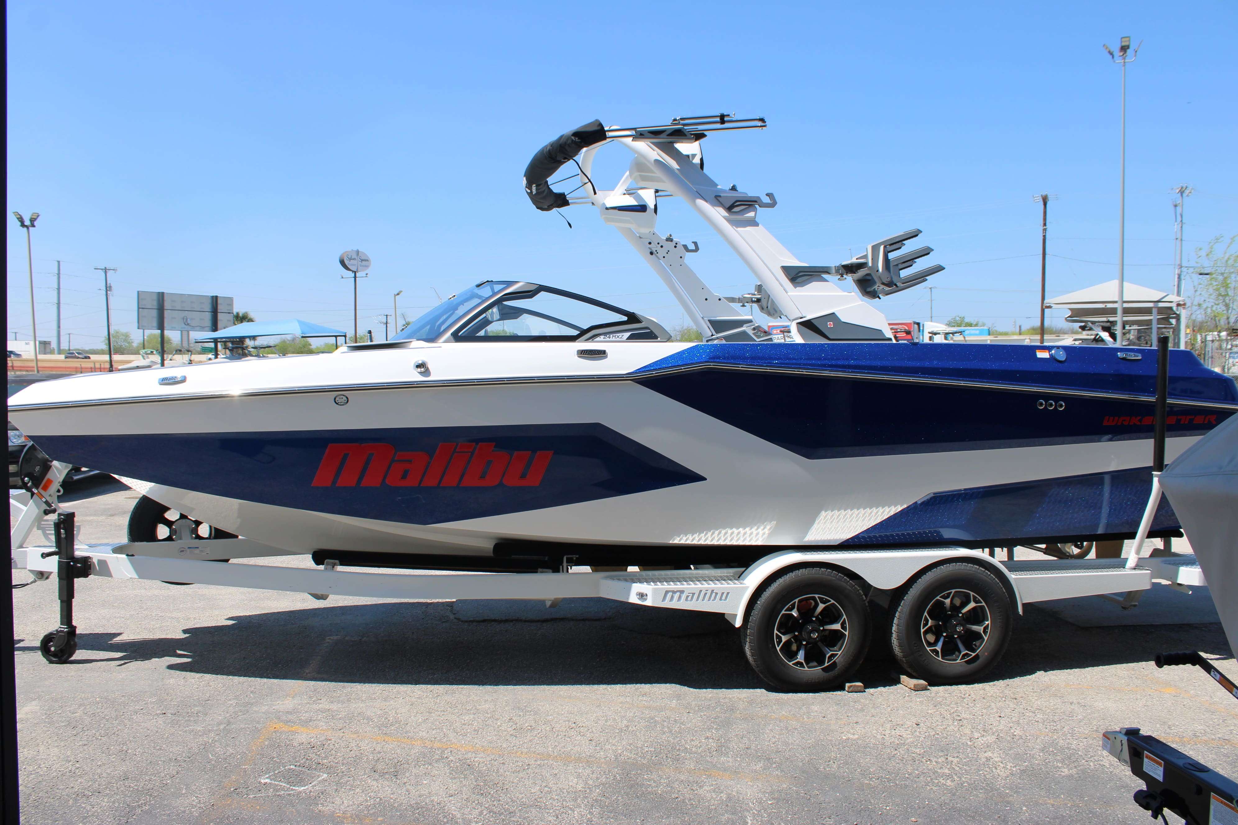 2026 Malibu Boats Wakesetter 24 MXZ-5