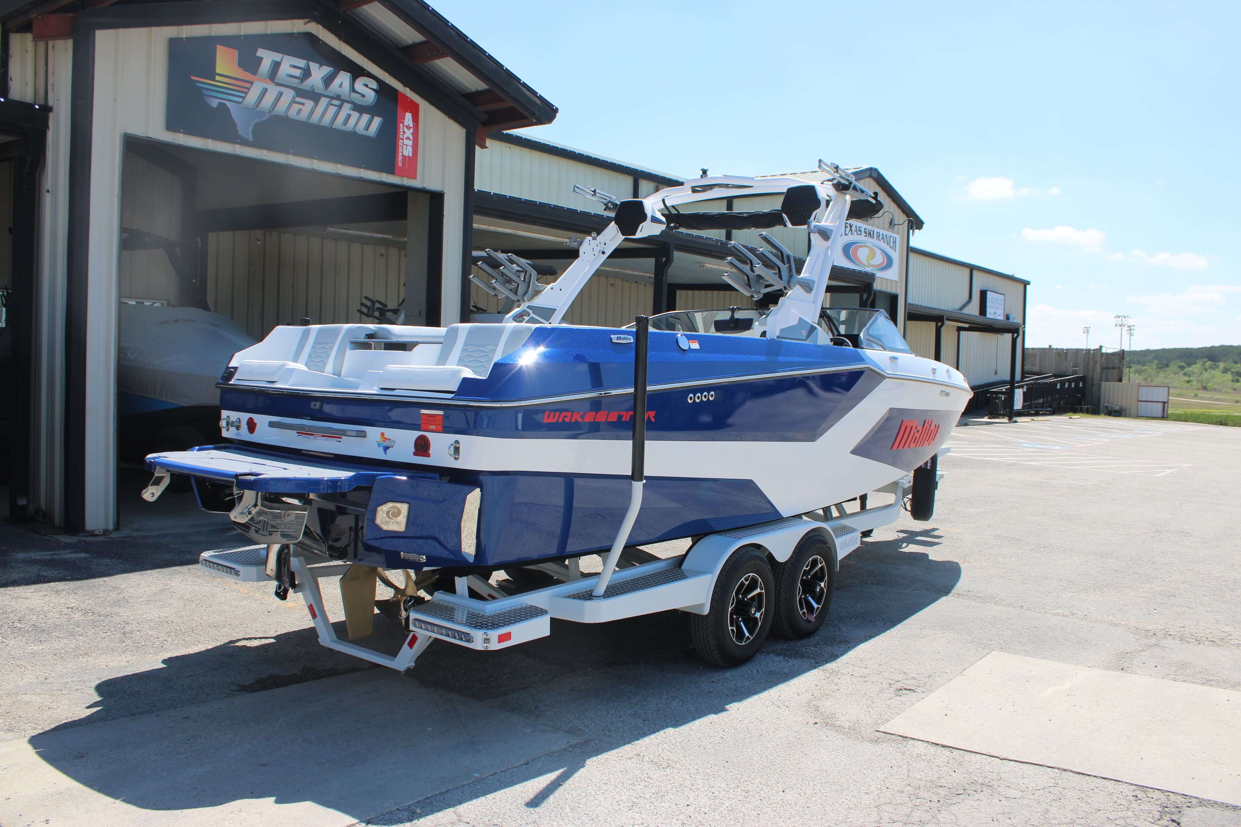 2026 Malibu Boats Wakesetter 24 MXZ-7