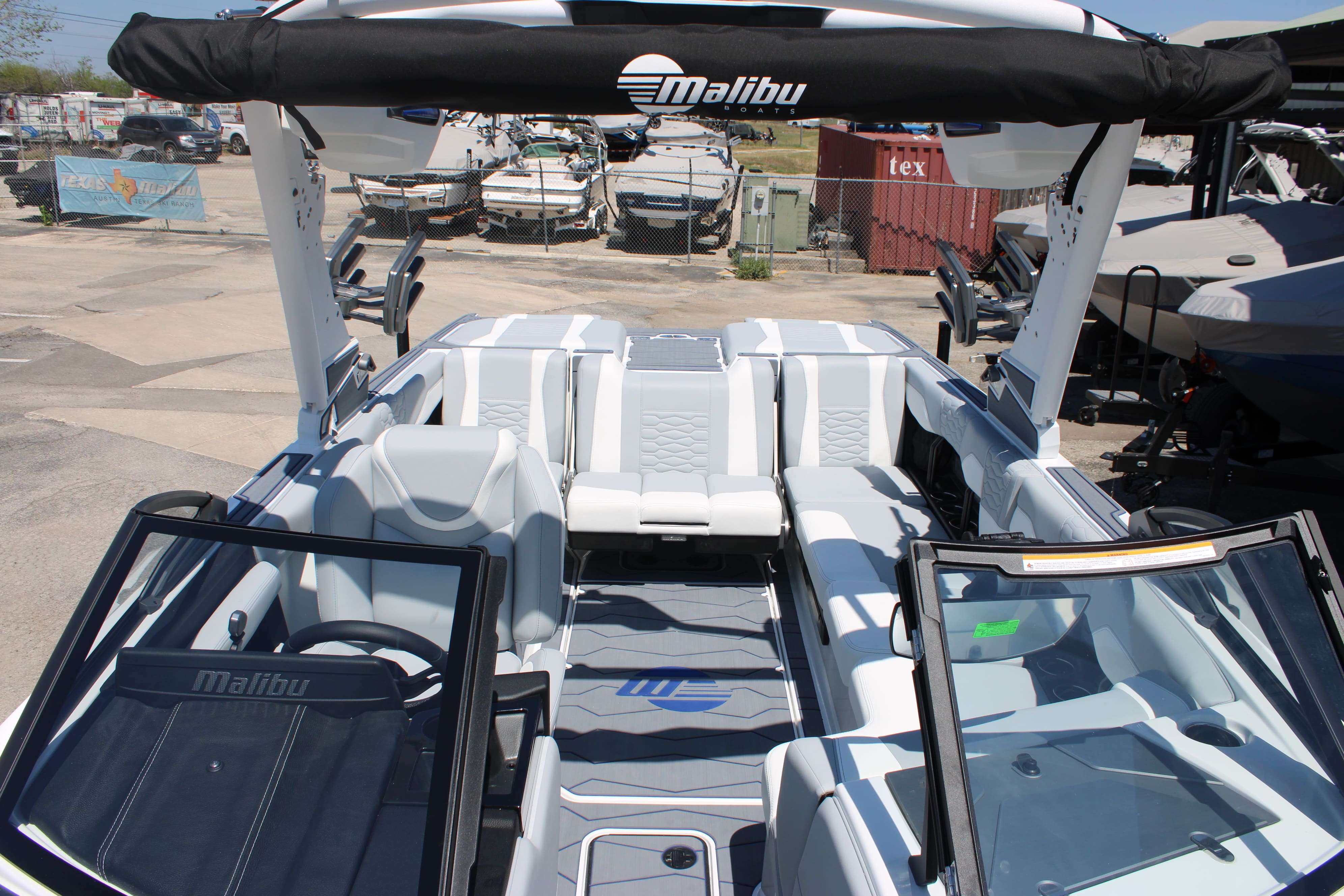 2026 Malibu Boats Wakesetter 24 MXZ-20