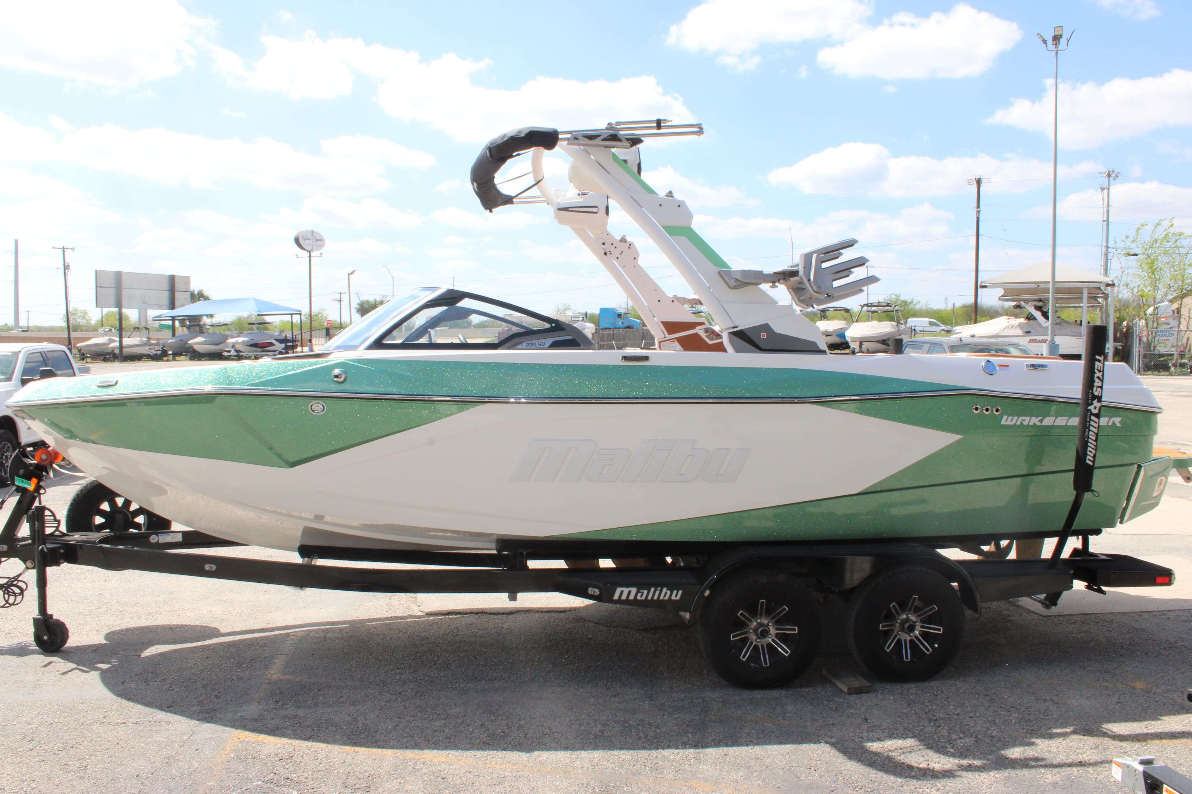 2026 Malibu Boats Wakesetter 23 LSV-5