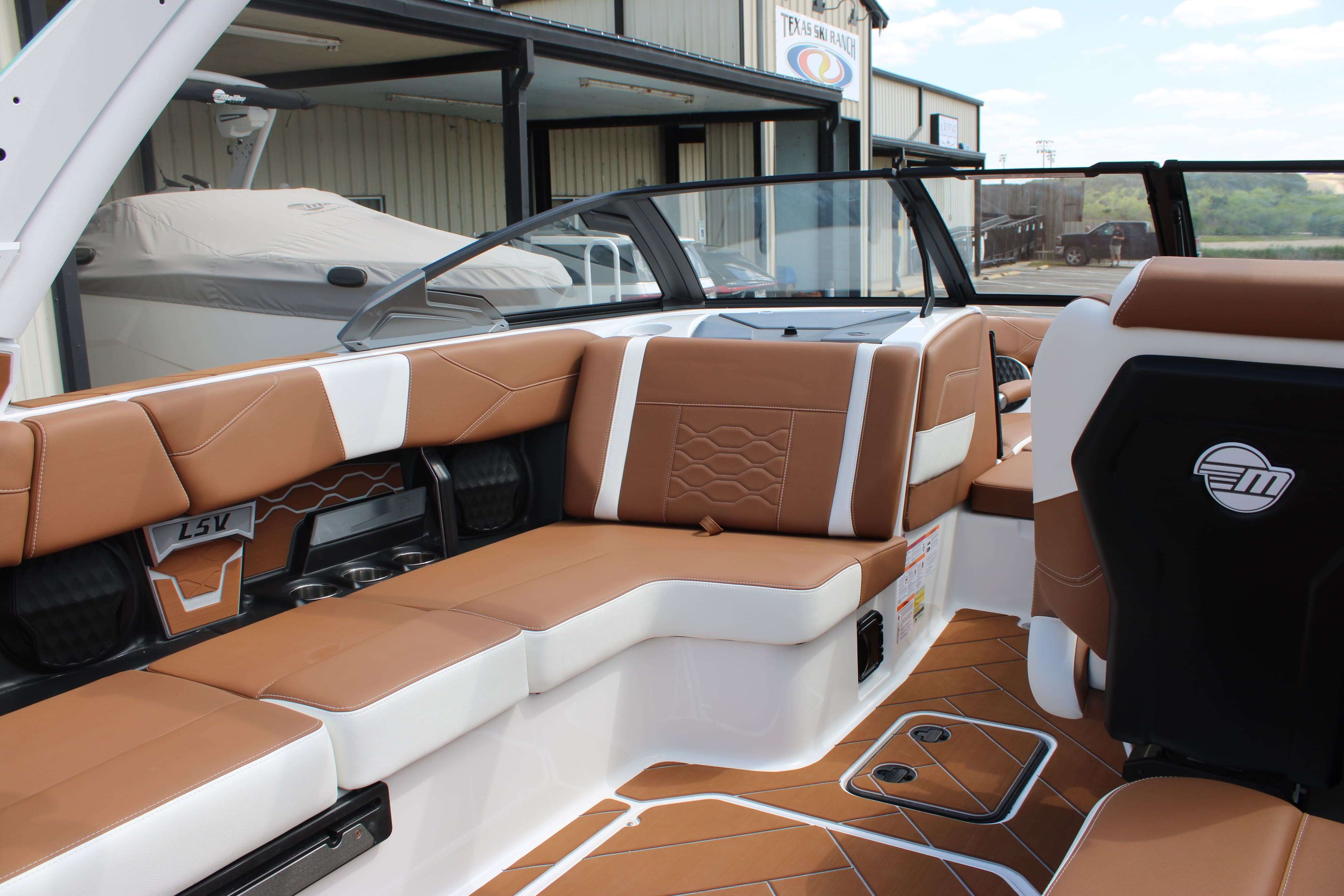 2026 Malibu Boats Wakesetter 23 LSV-14