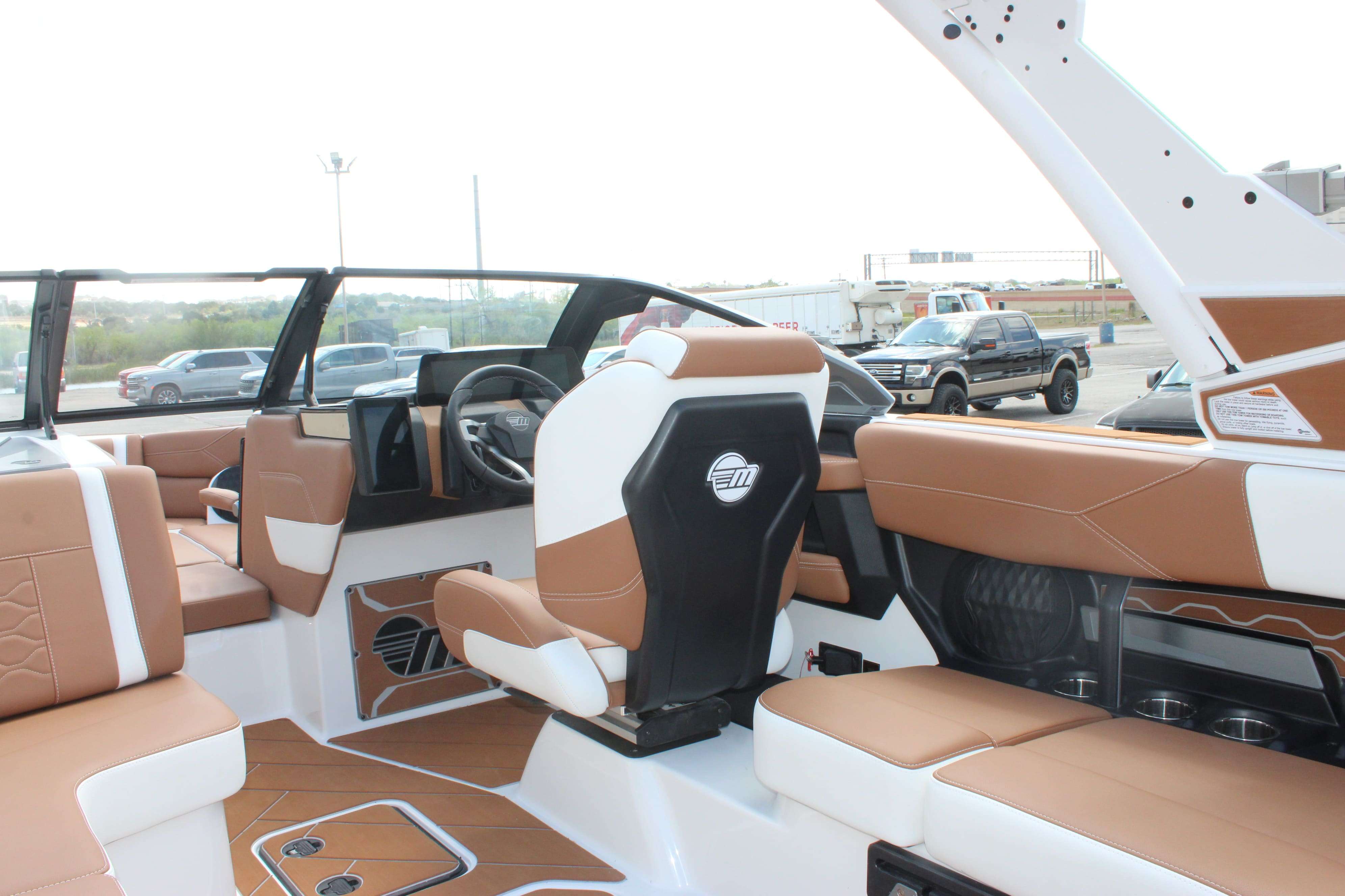 2026 Malibu Boats Wakesetter 23 LSV-15