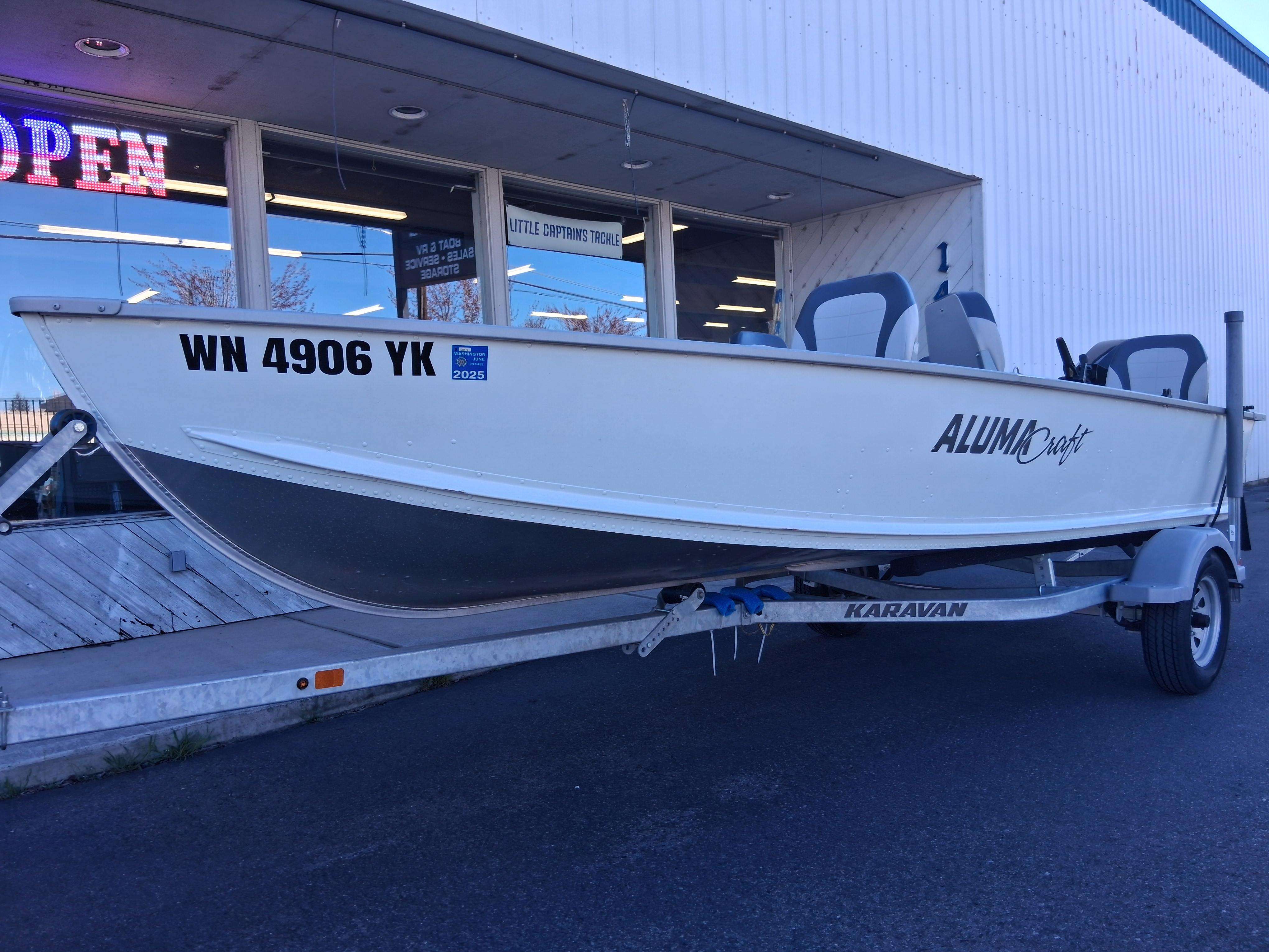   2022 Alumacraft V16-2