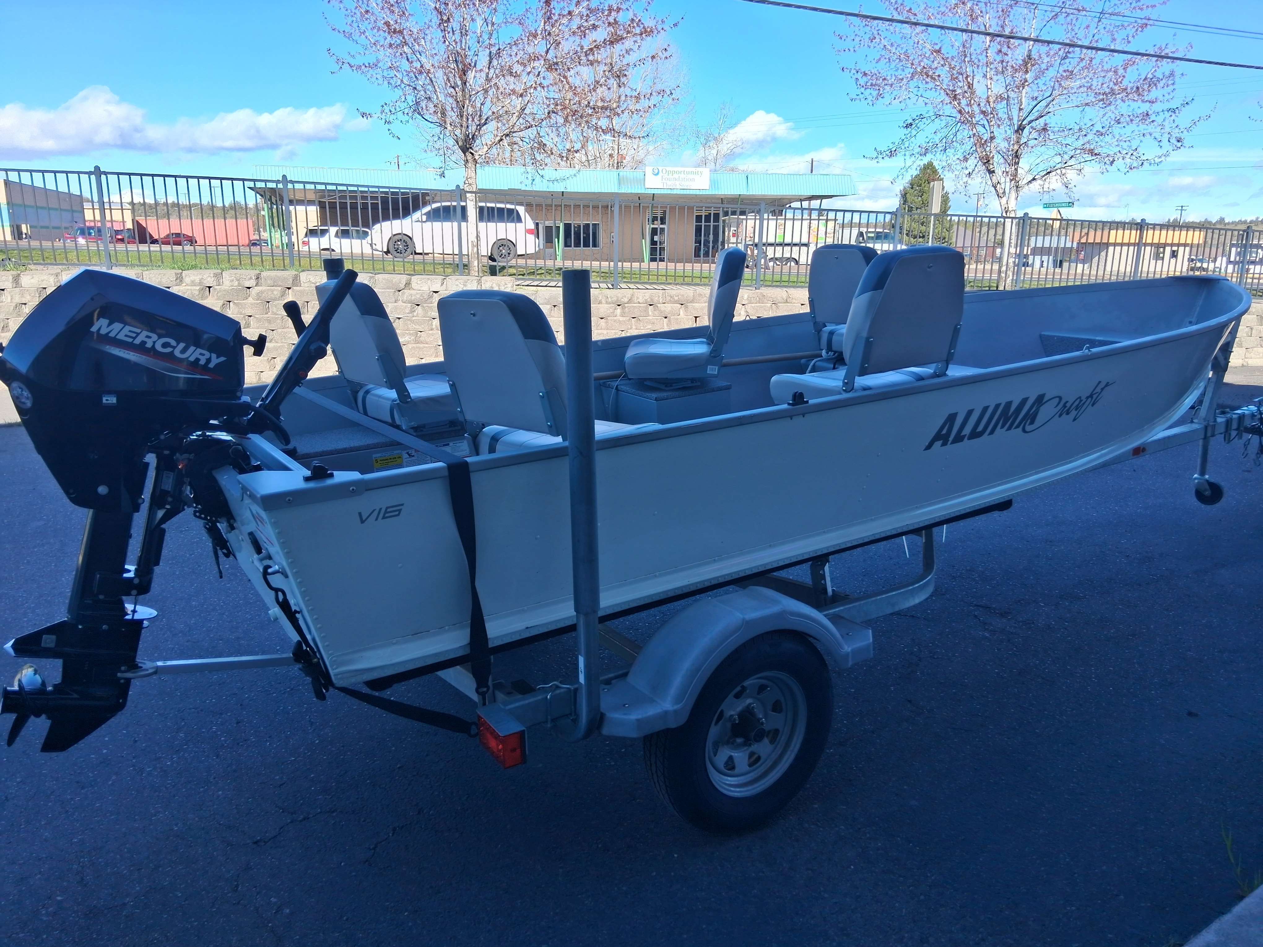   2022 Alumacraft V16-5