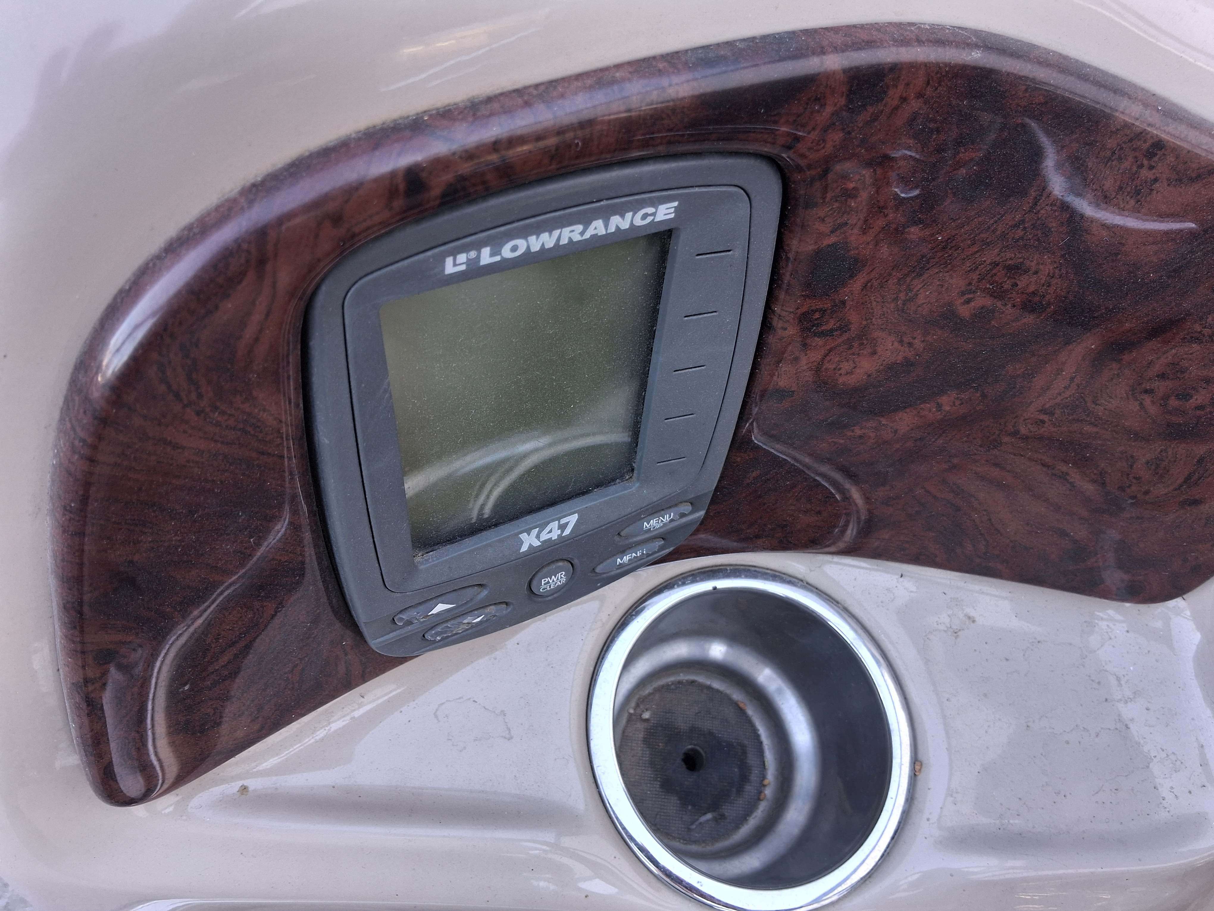   2007 SanPan 2500 RE-15