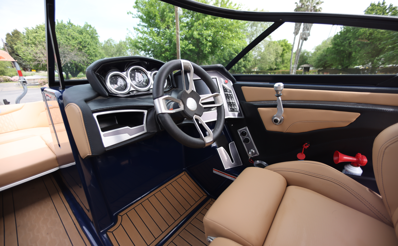 2022 Mastercraft XT23-12