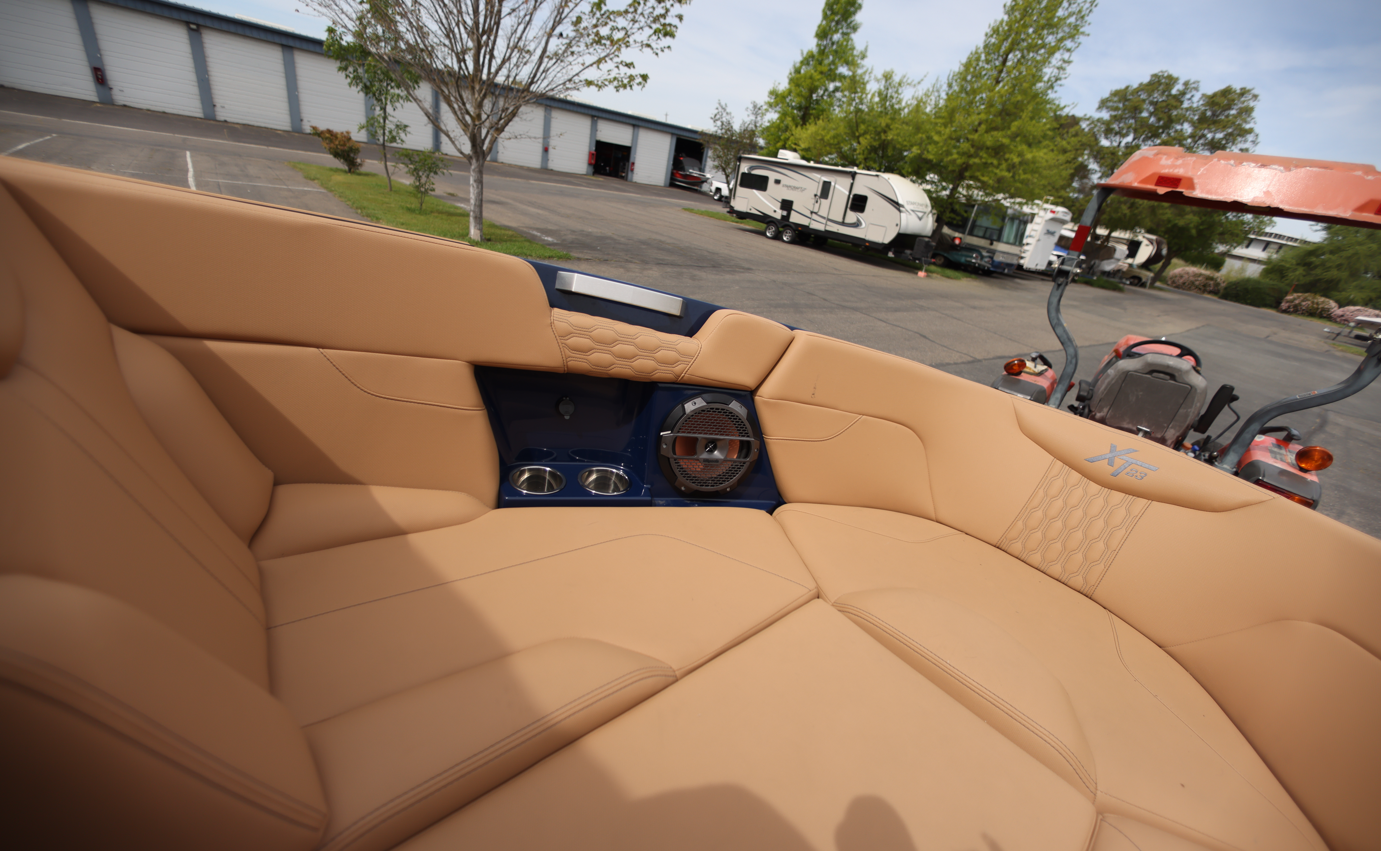 2022 Mastercraft XT23-15