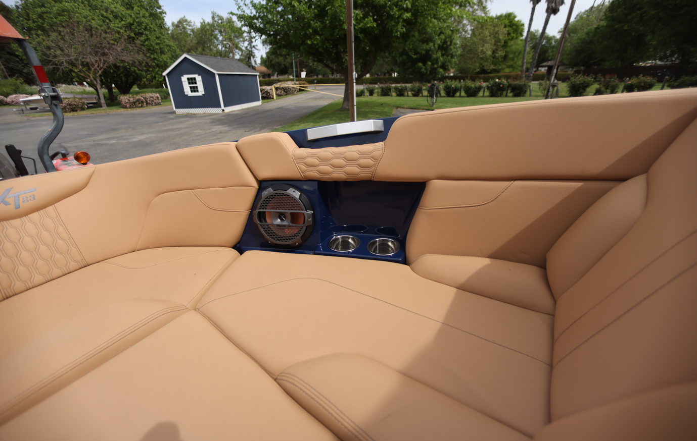 2022 Mastercraft XT23-16