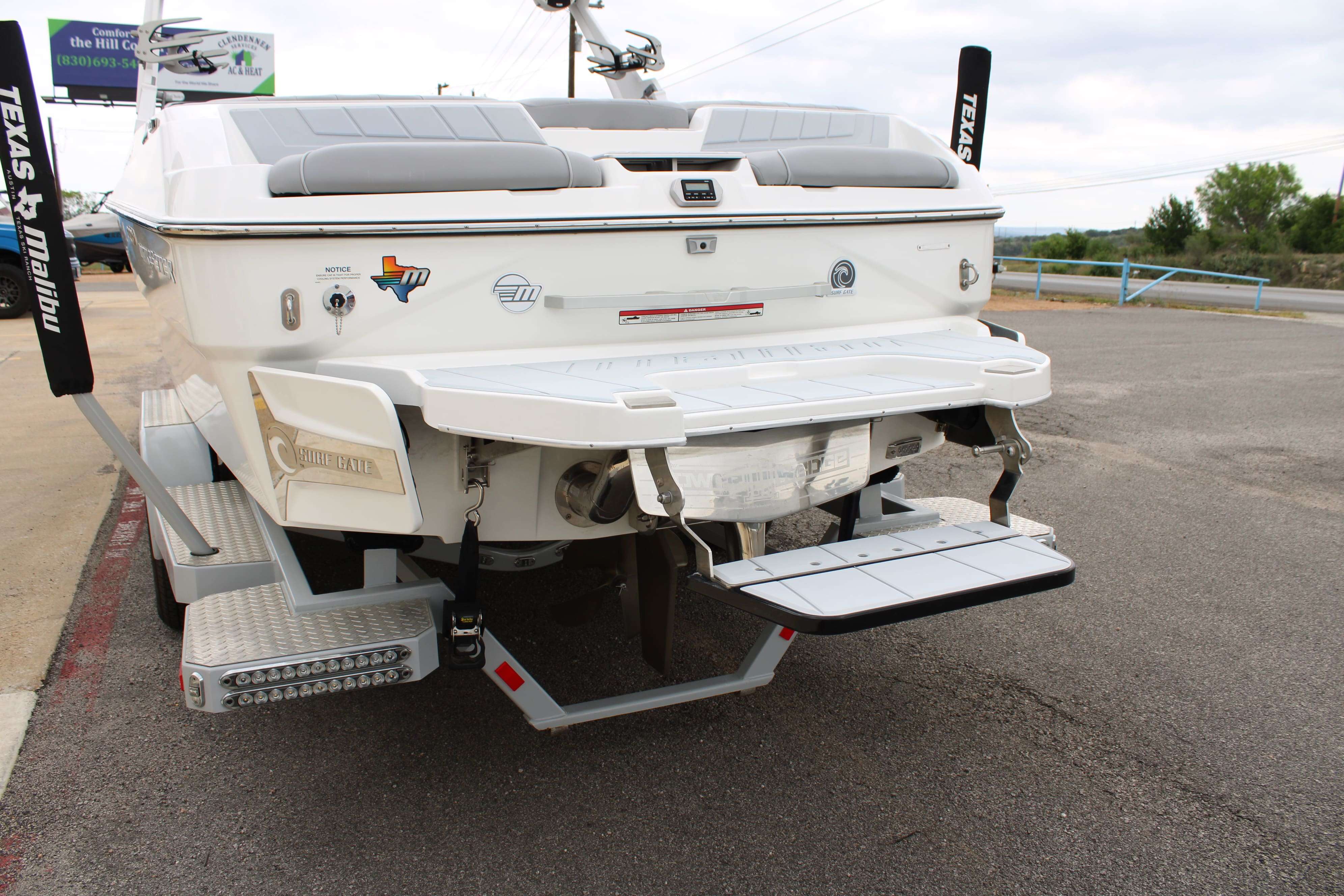 2022 Malibu Boats Wakesetter 24 MXZ-9