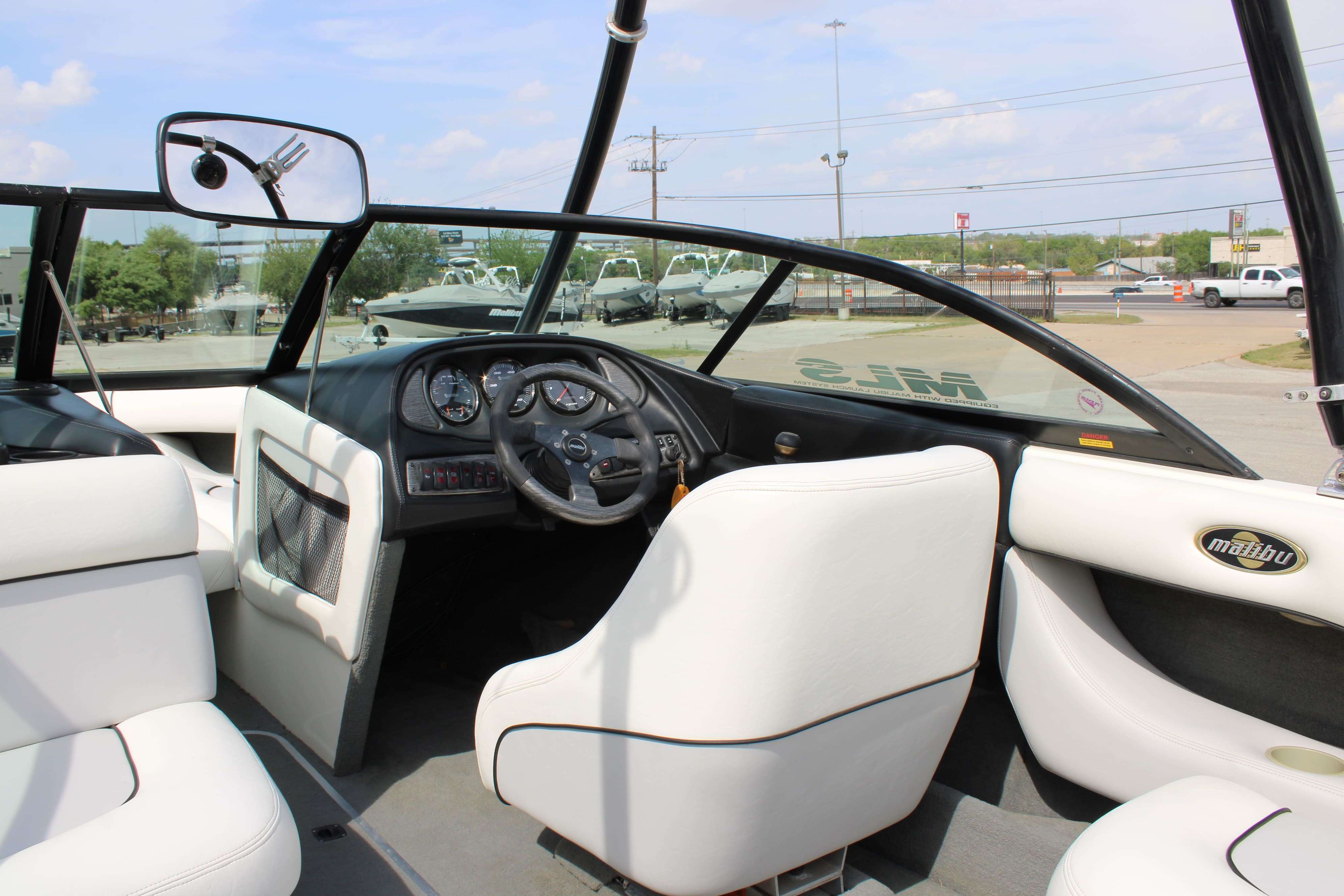 2002 Malibu Boats Wakesetter 21 VLX-11