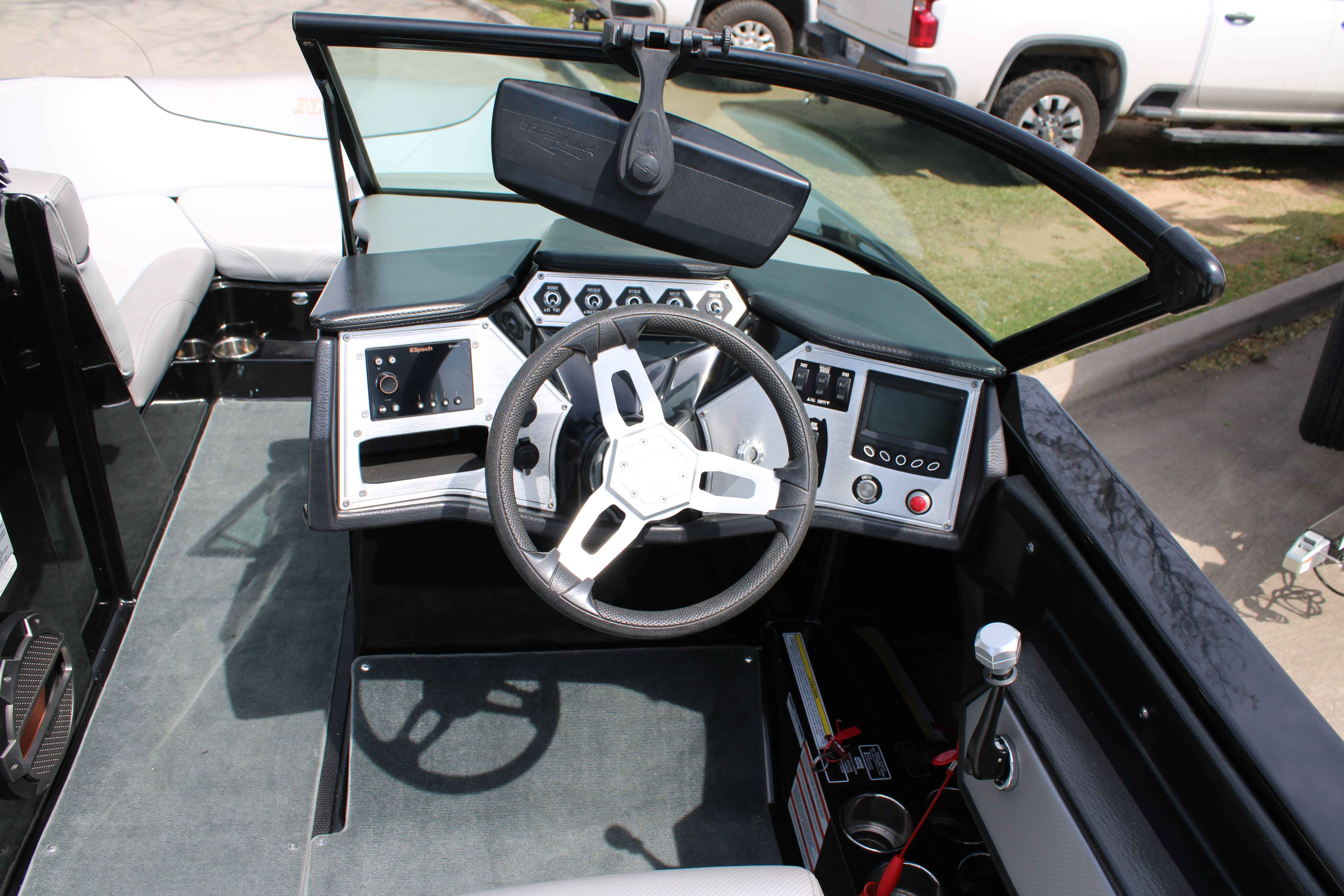 2018 MasterCraft NXT 22-12