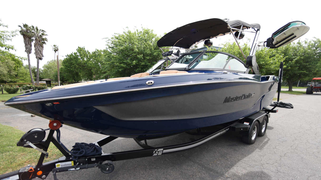 2022 Mastercraft XT230