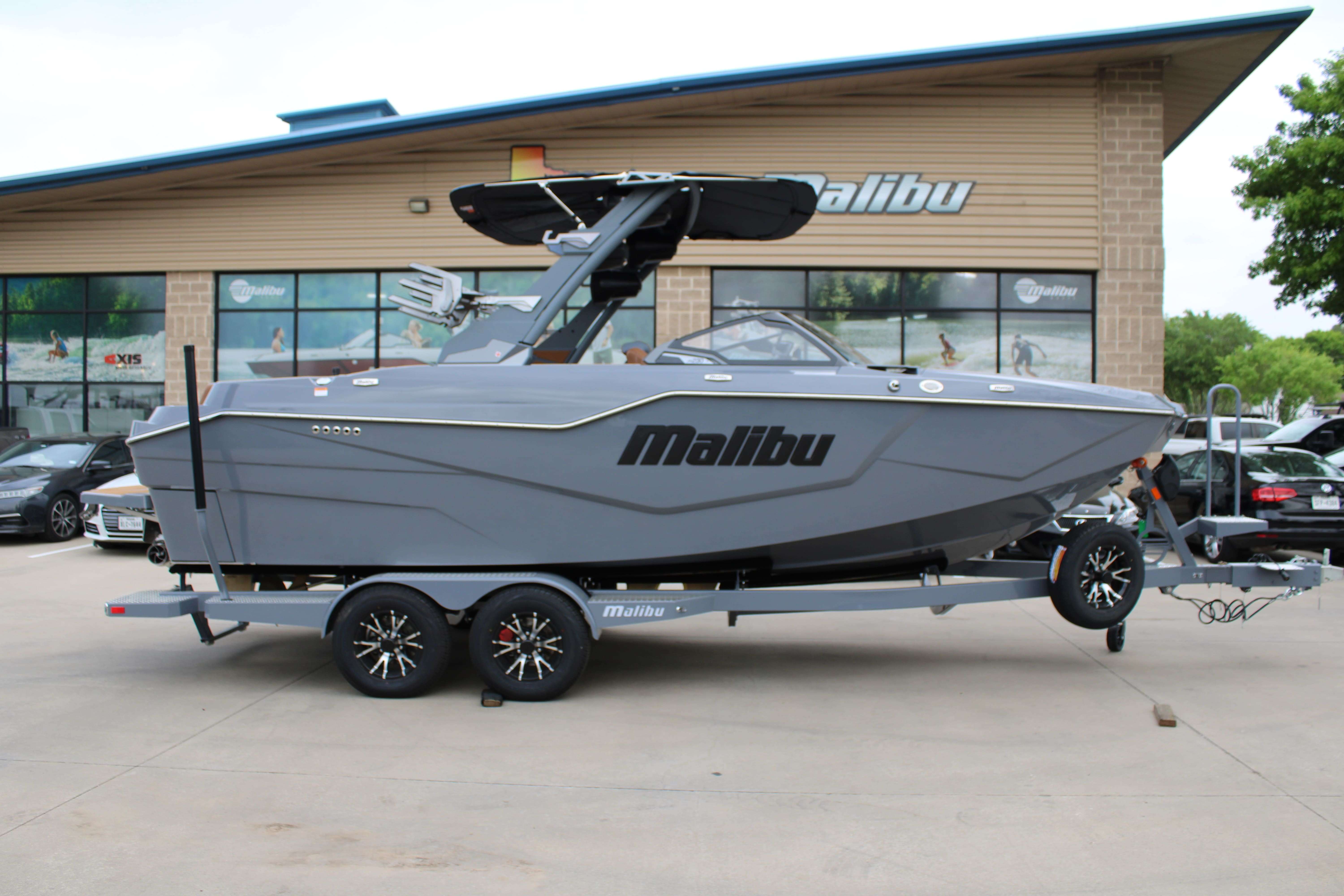 2026 Malibu Boats M230-1