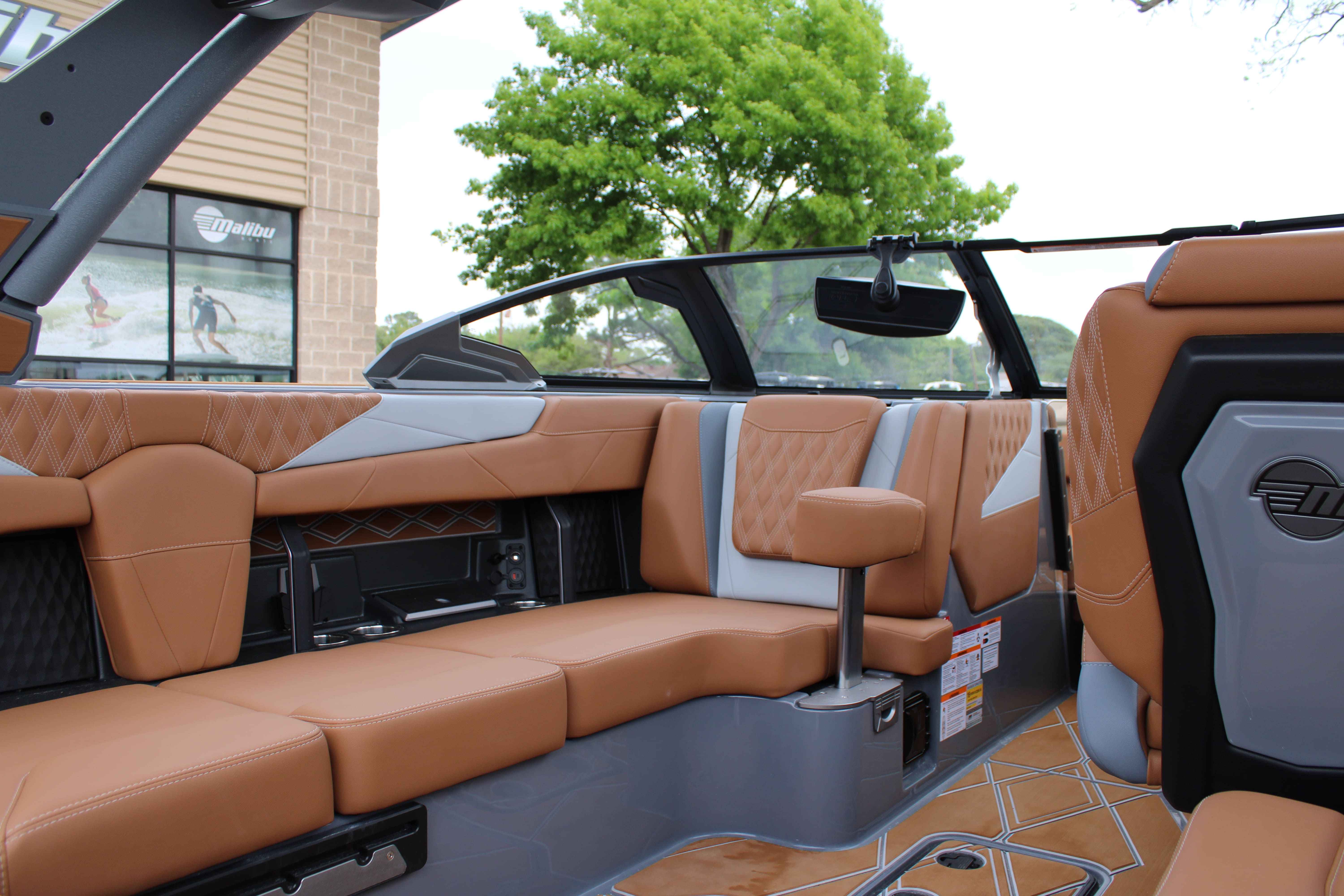 2026 Malibu Boats M230-12