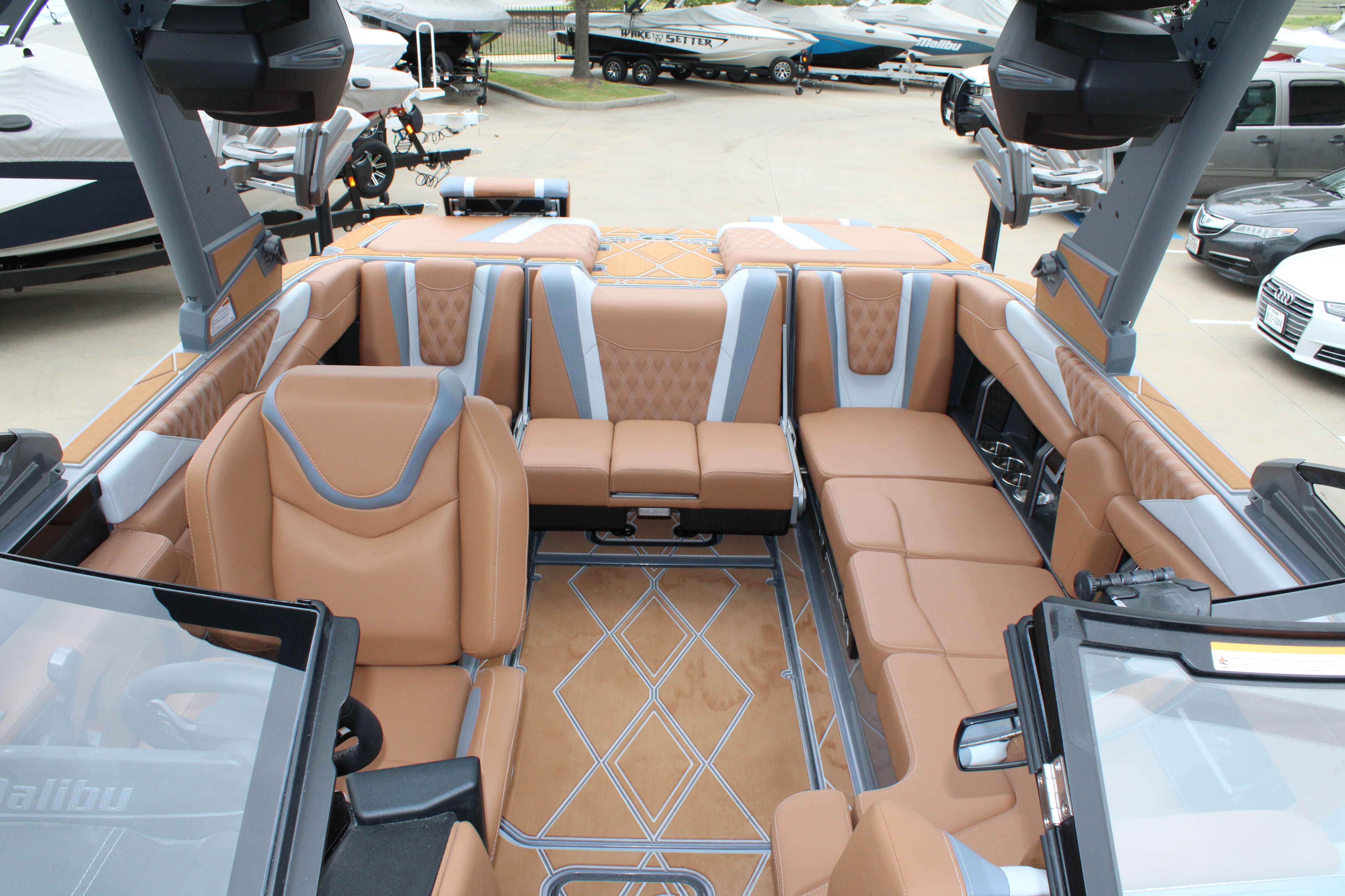 2026 Malibu Boats M230-16