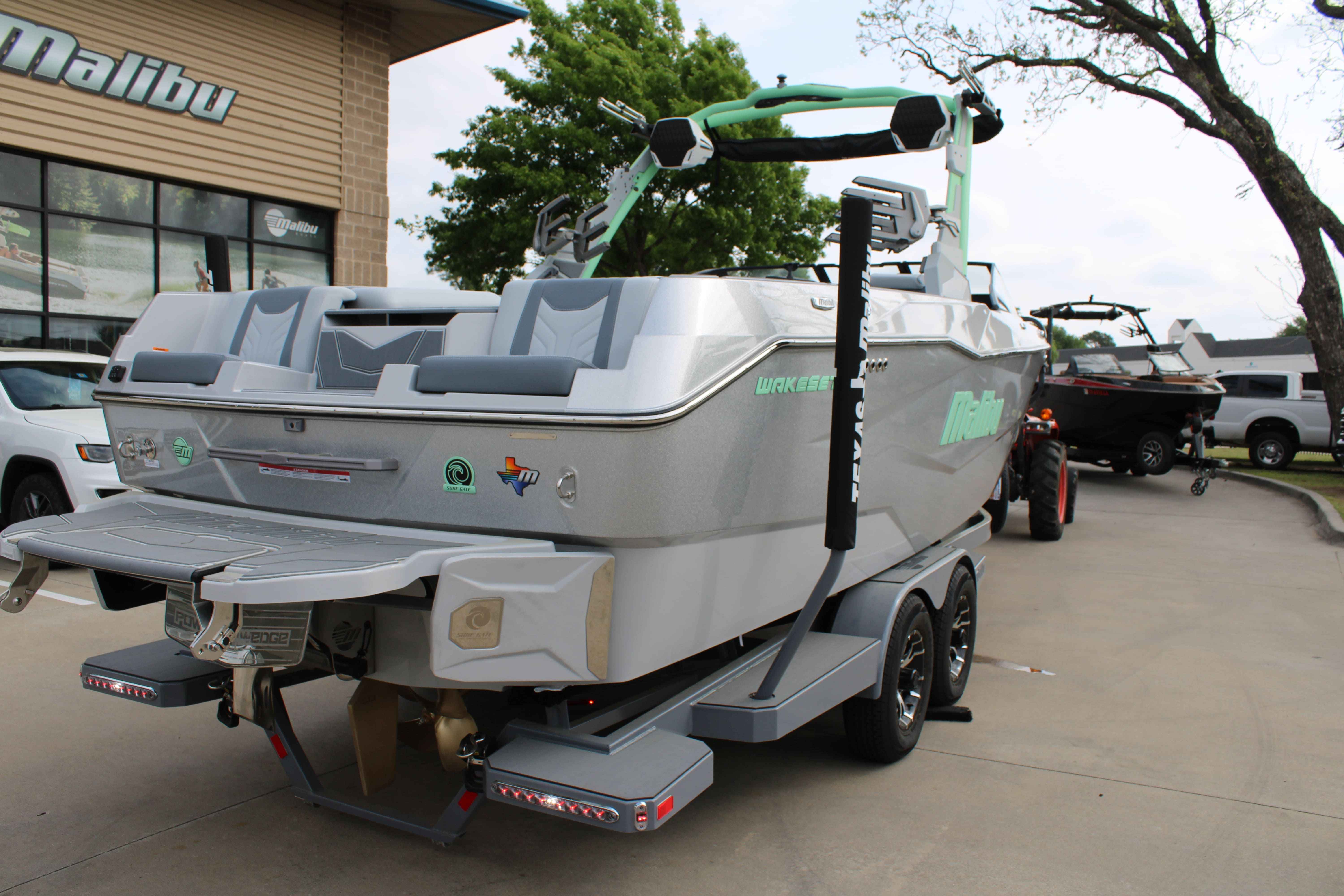 2026 Malibu Boats Wakesetter 25 LSV-6