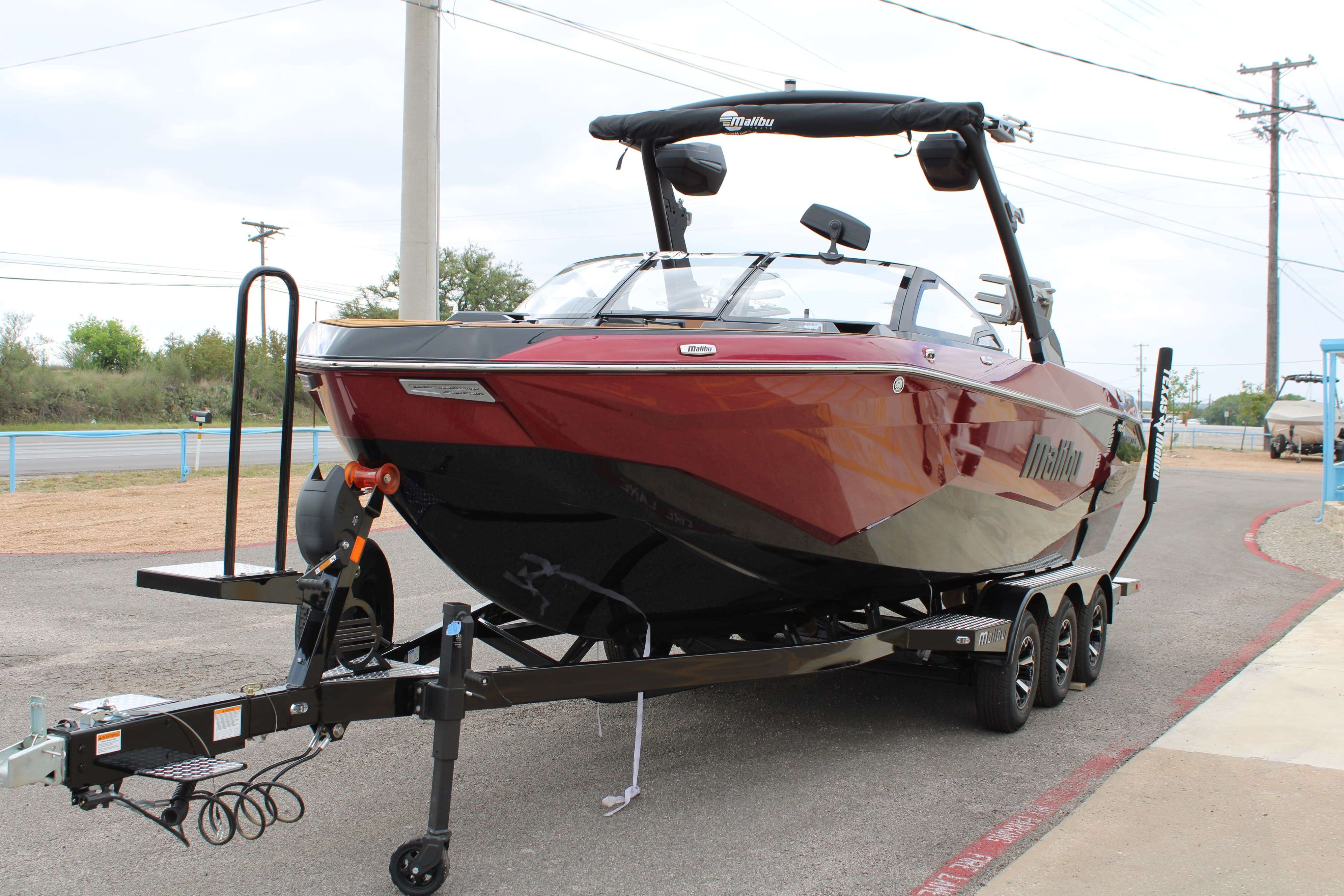 2026 Malibu Boats Wakesetter 25 LSV-4