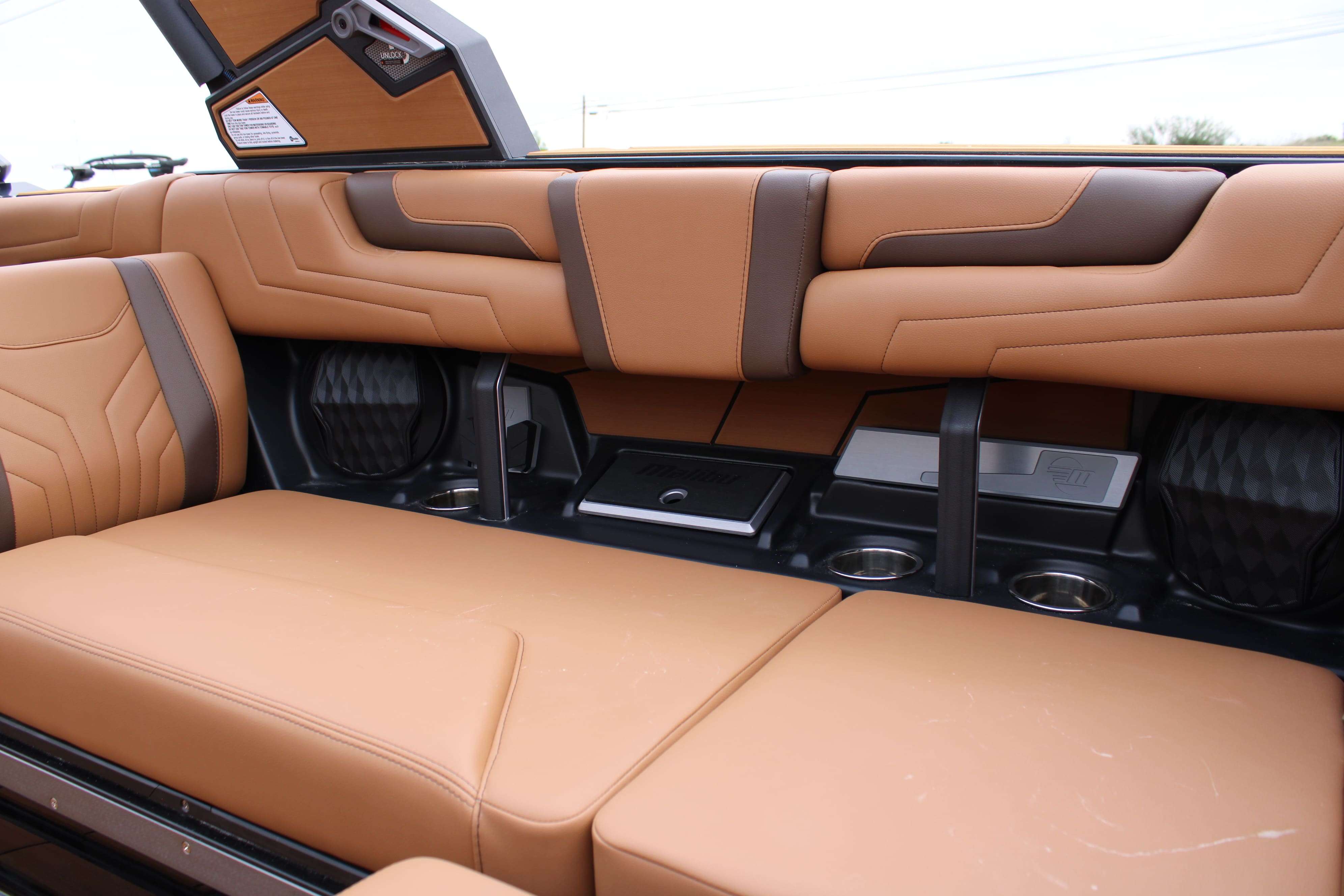 2026 Malibu Boats Wakesetter 25 LSV-14