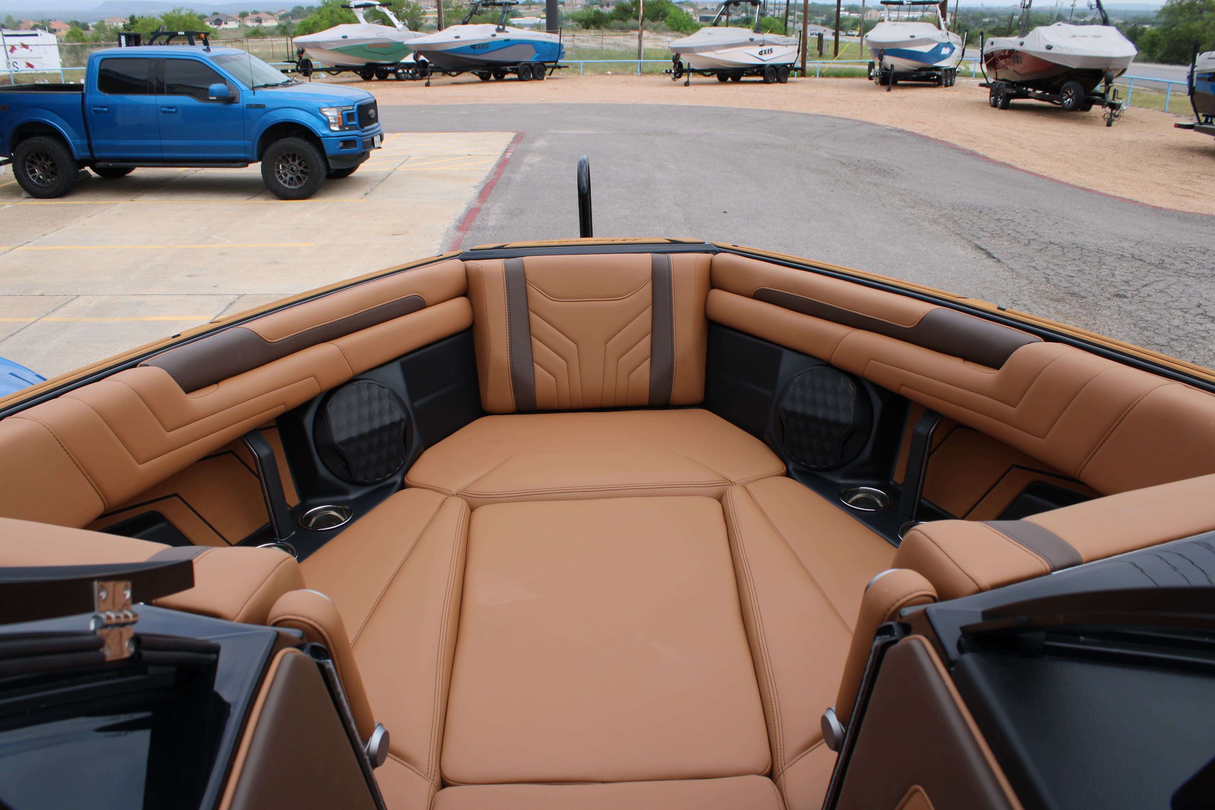 2026 Malibu Boats Wakesetter 25 LSV-17