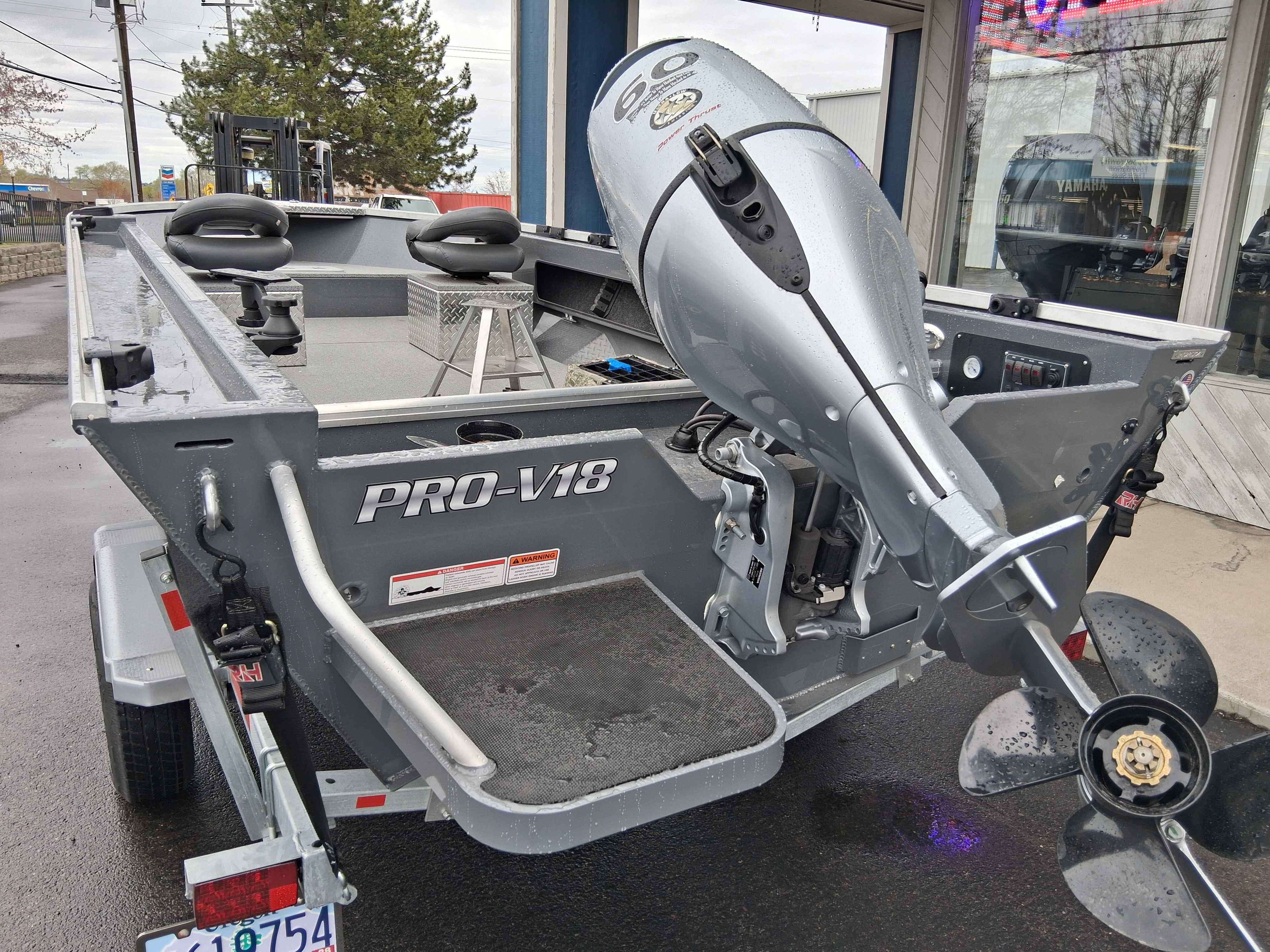   2024 RH Boats PRO-V 18-4