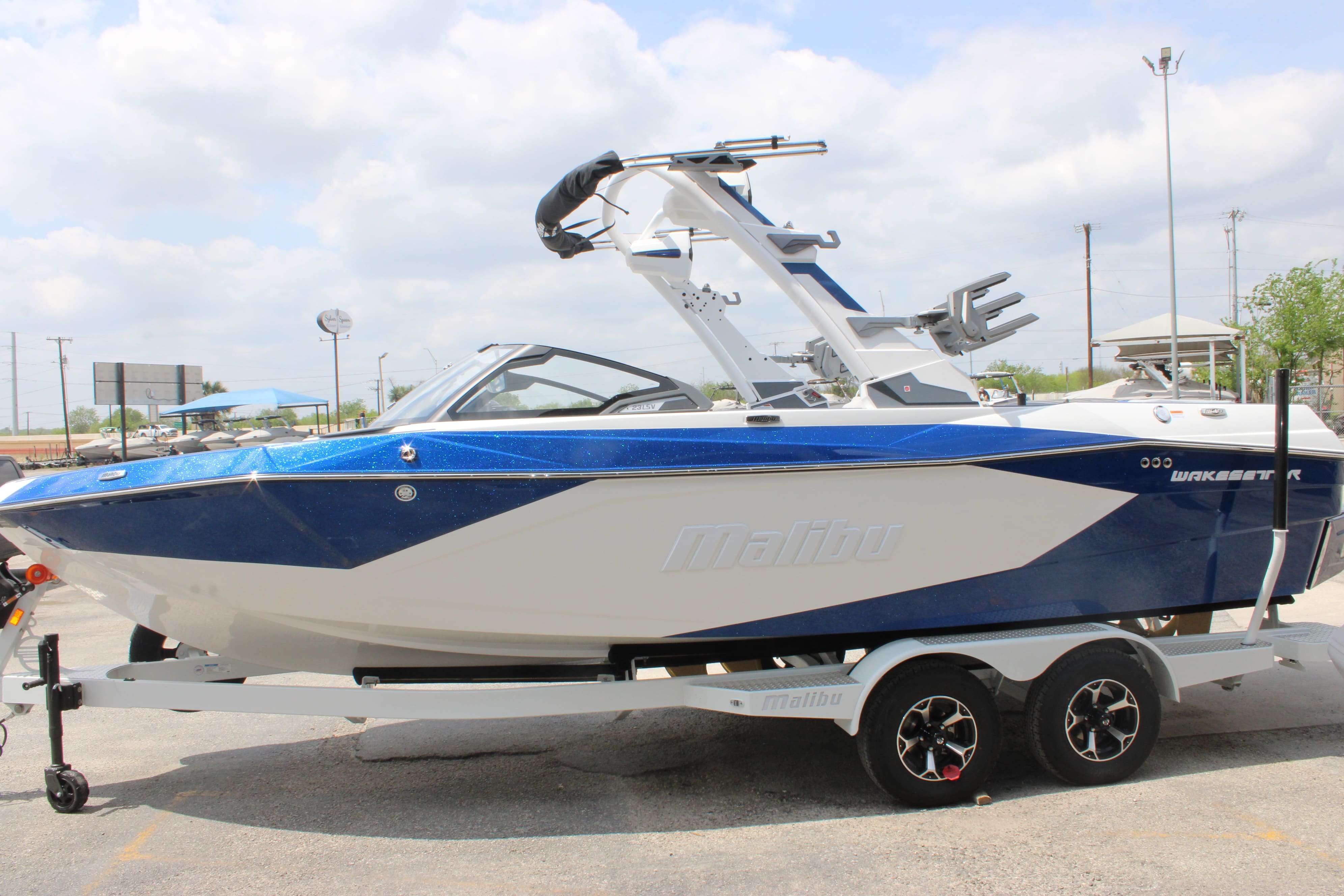 2026 Malibu Boats Wakesetter 23 LSV-5