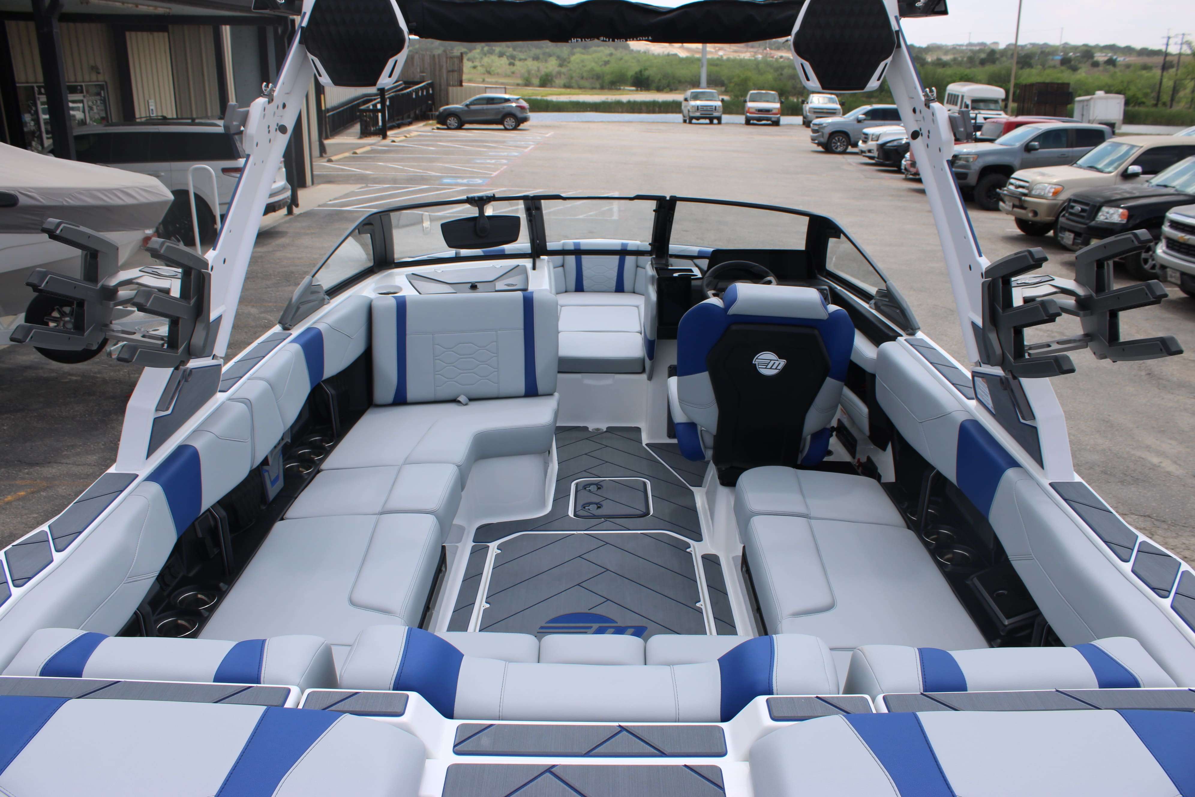 2026 Malibu Boats Wakesetter 23 LSV-11