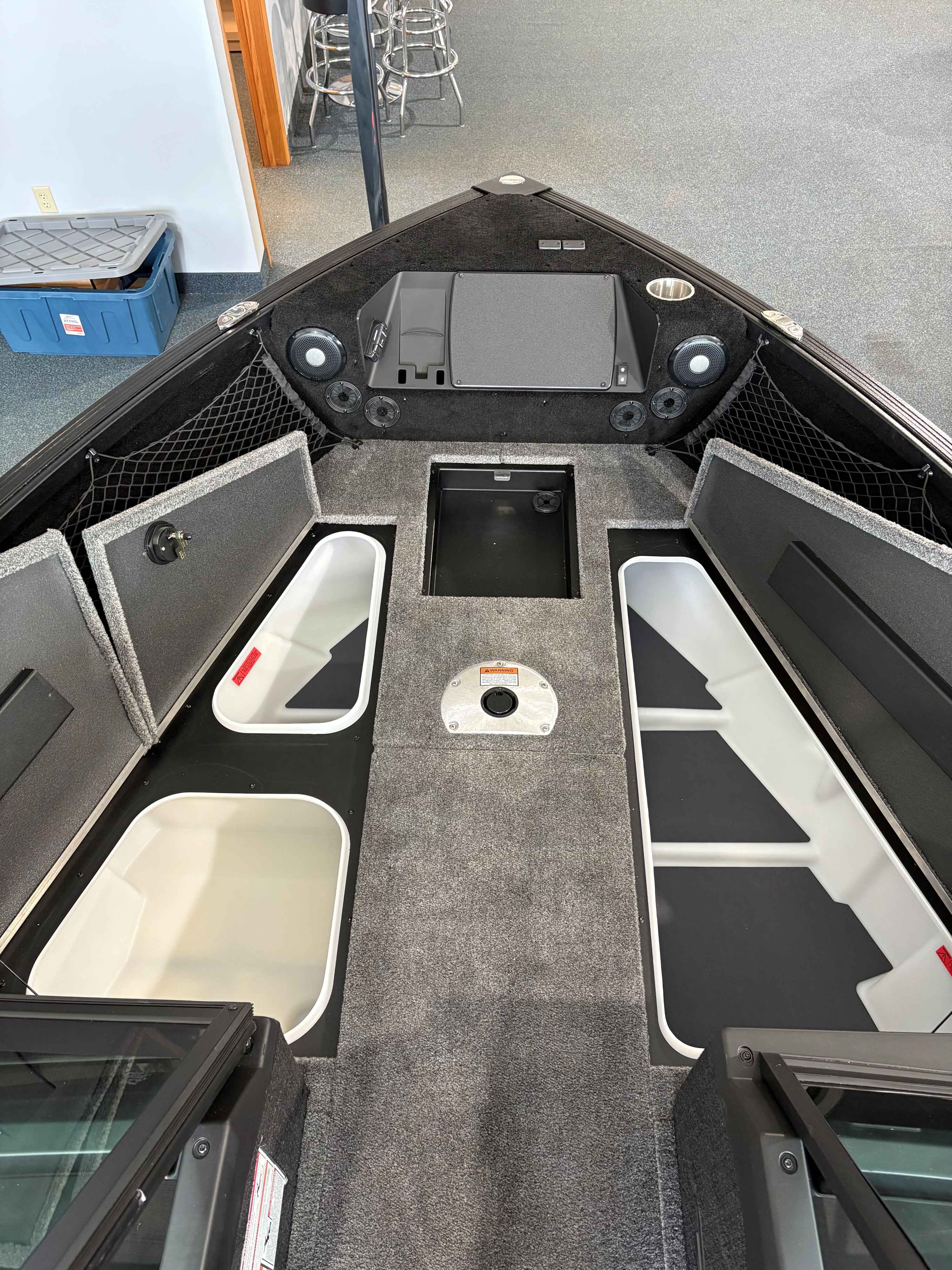 boat-carouselImage-image