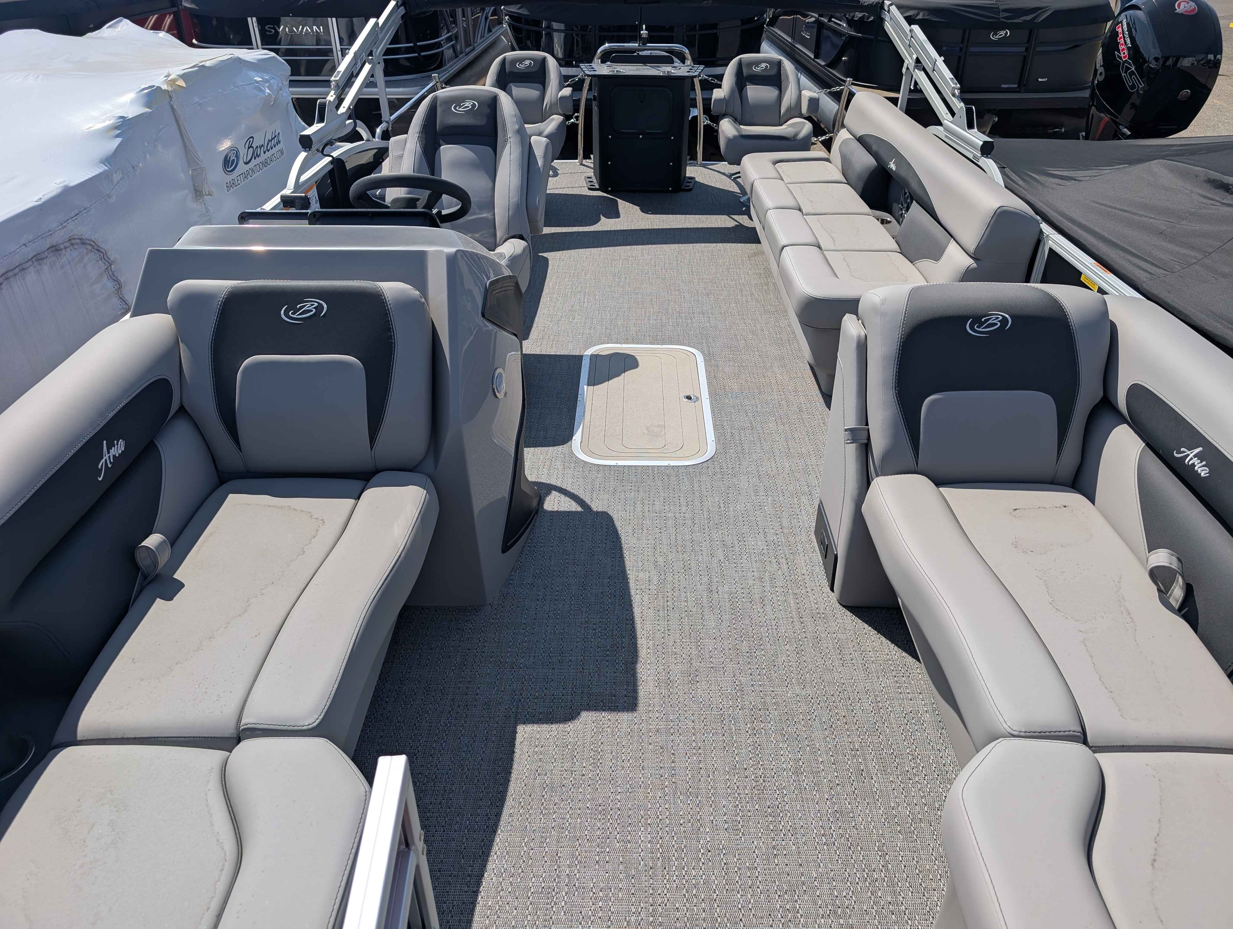 boat-carouselImage-image