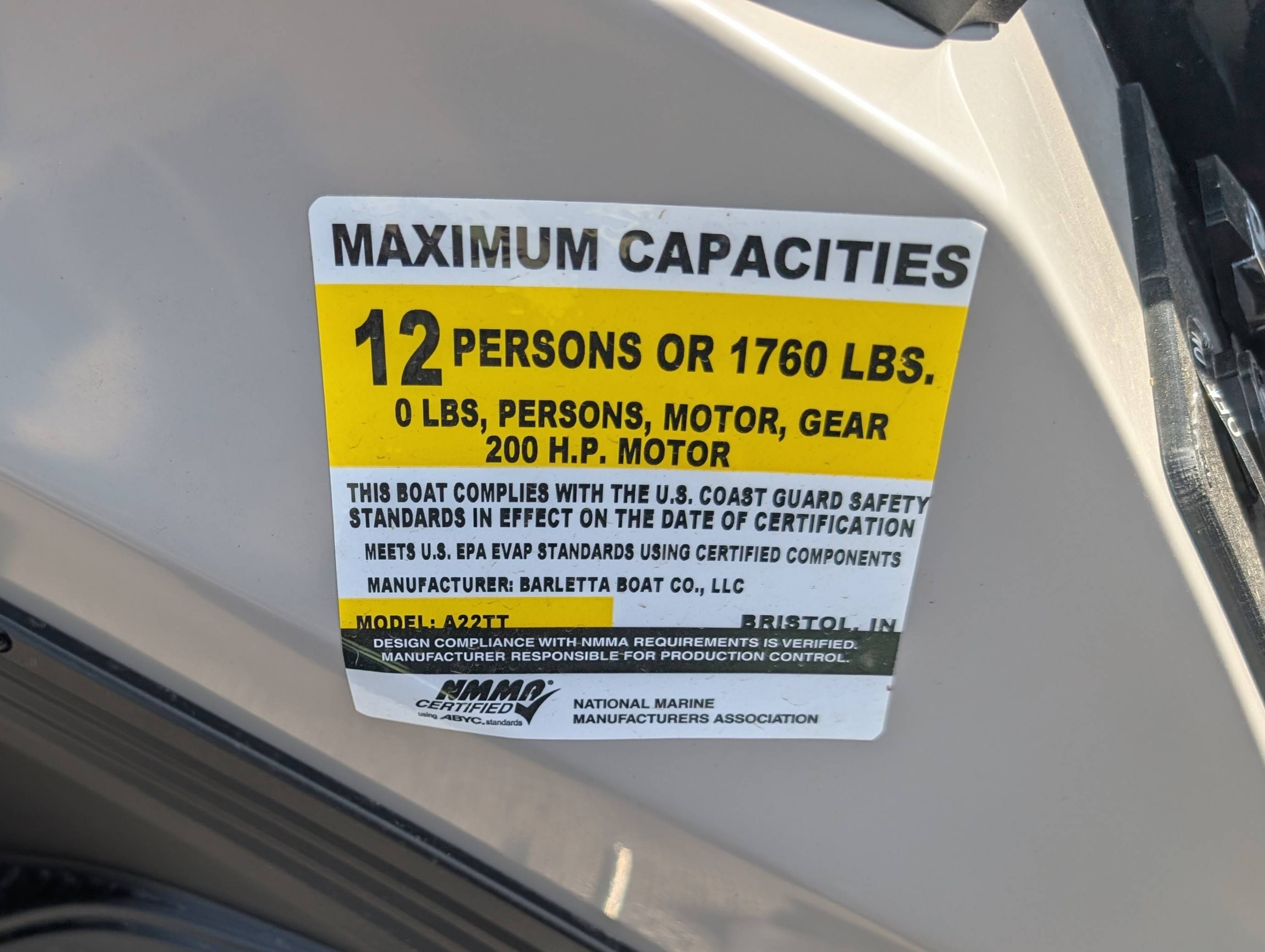 boat-carouselImage-image