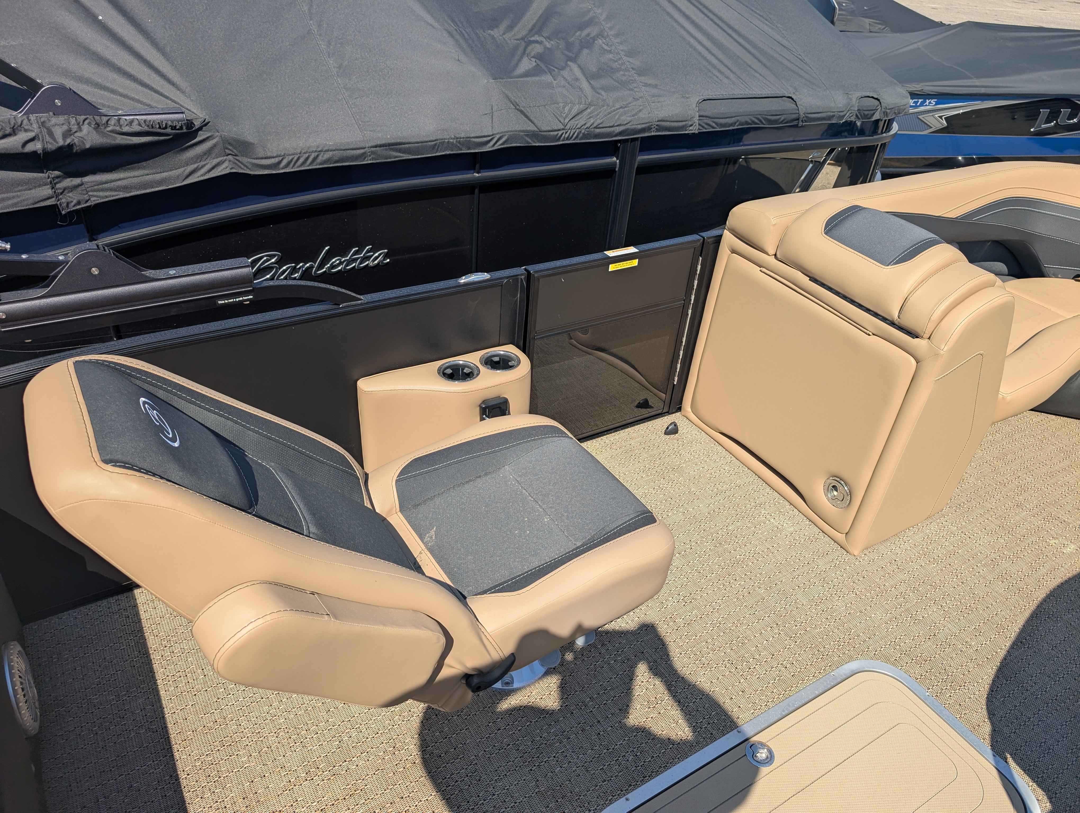 boat-carouselImage-image