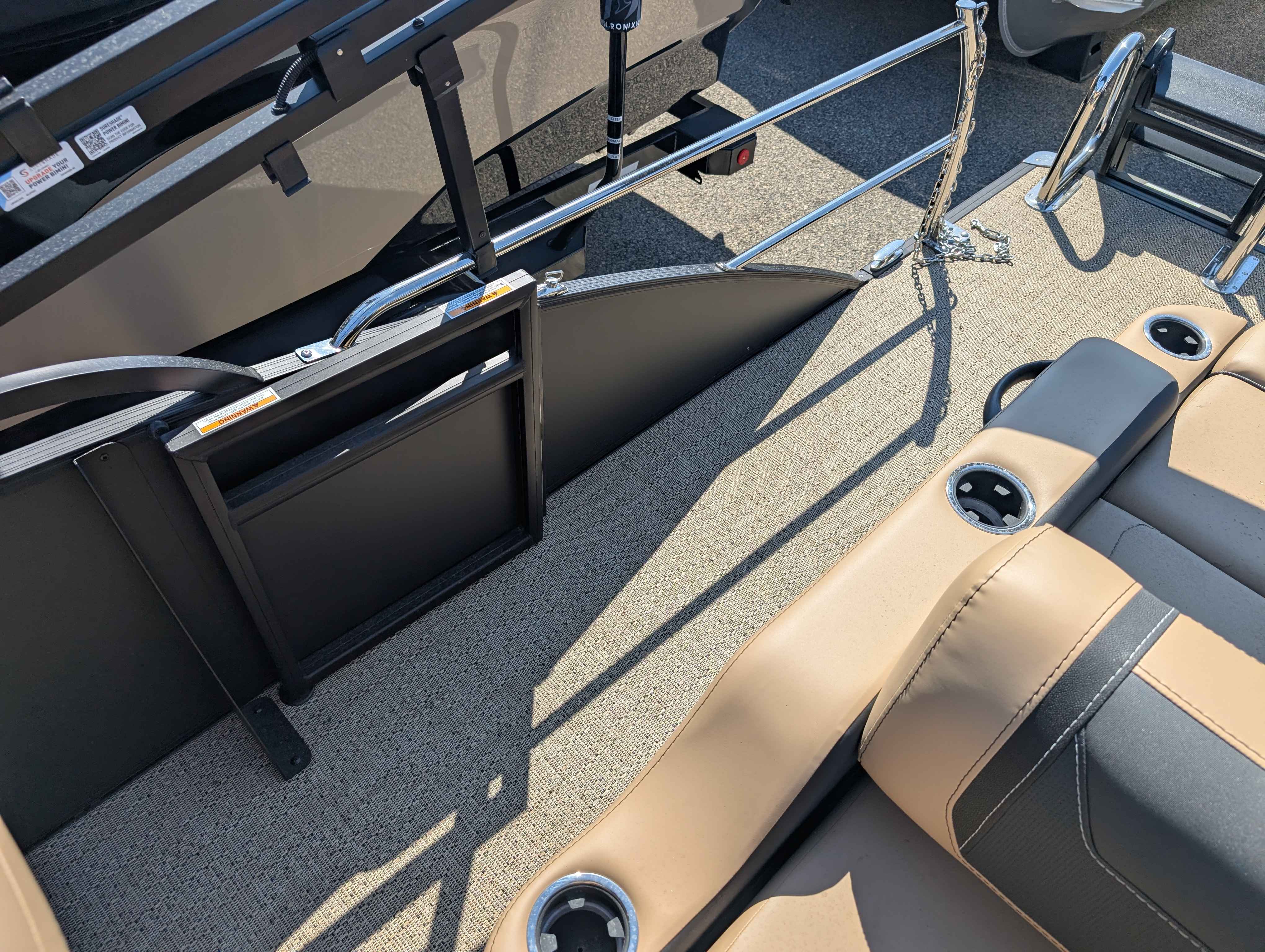 boat-carouselImage-image