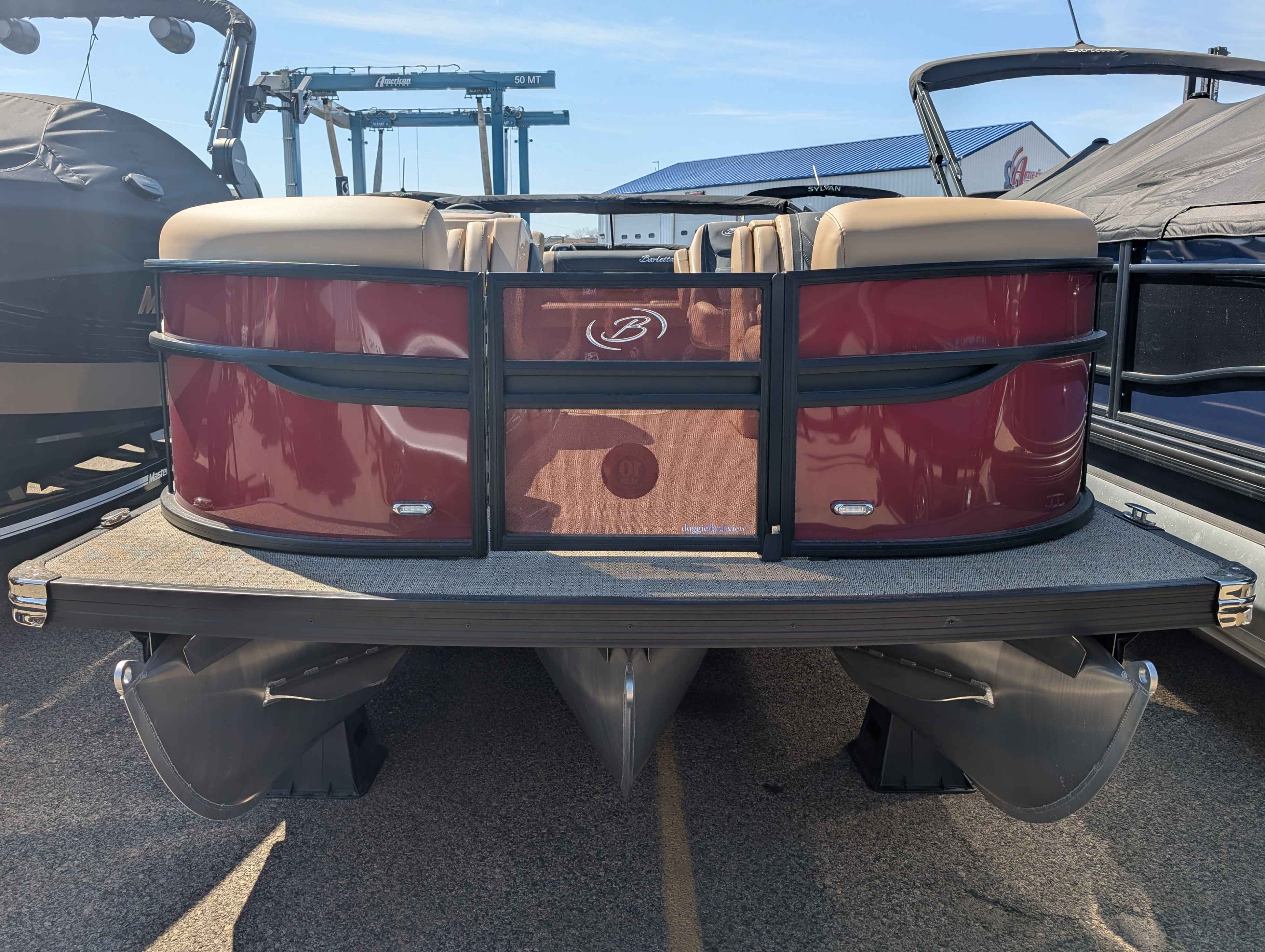 boat-carouselImage-image