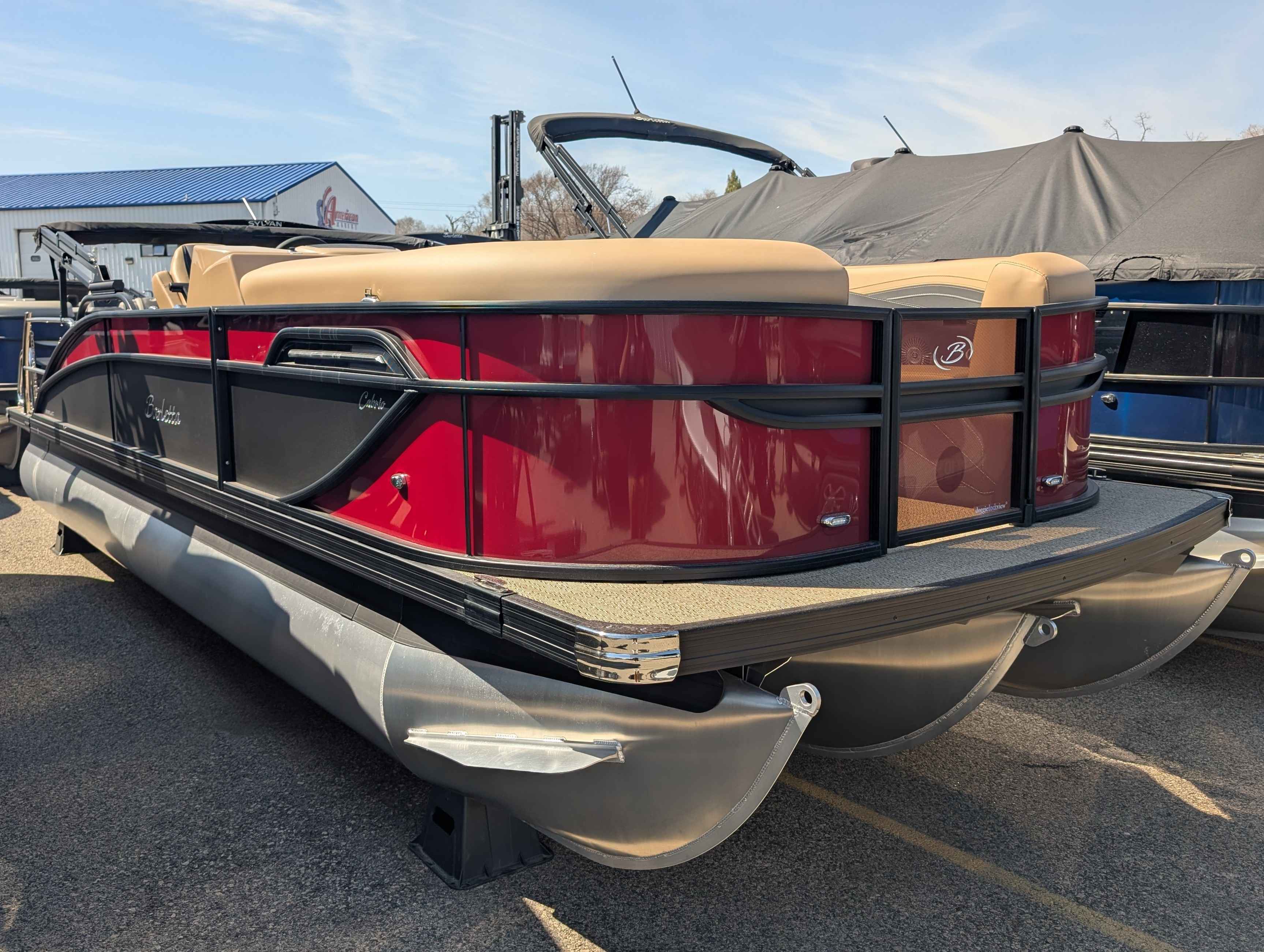 boat-carouselImage-image