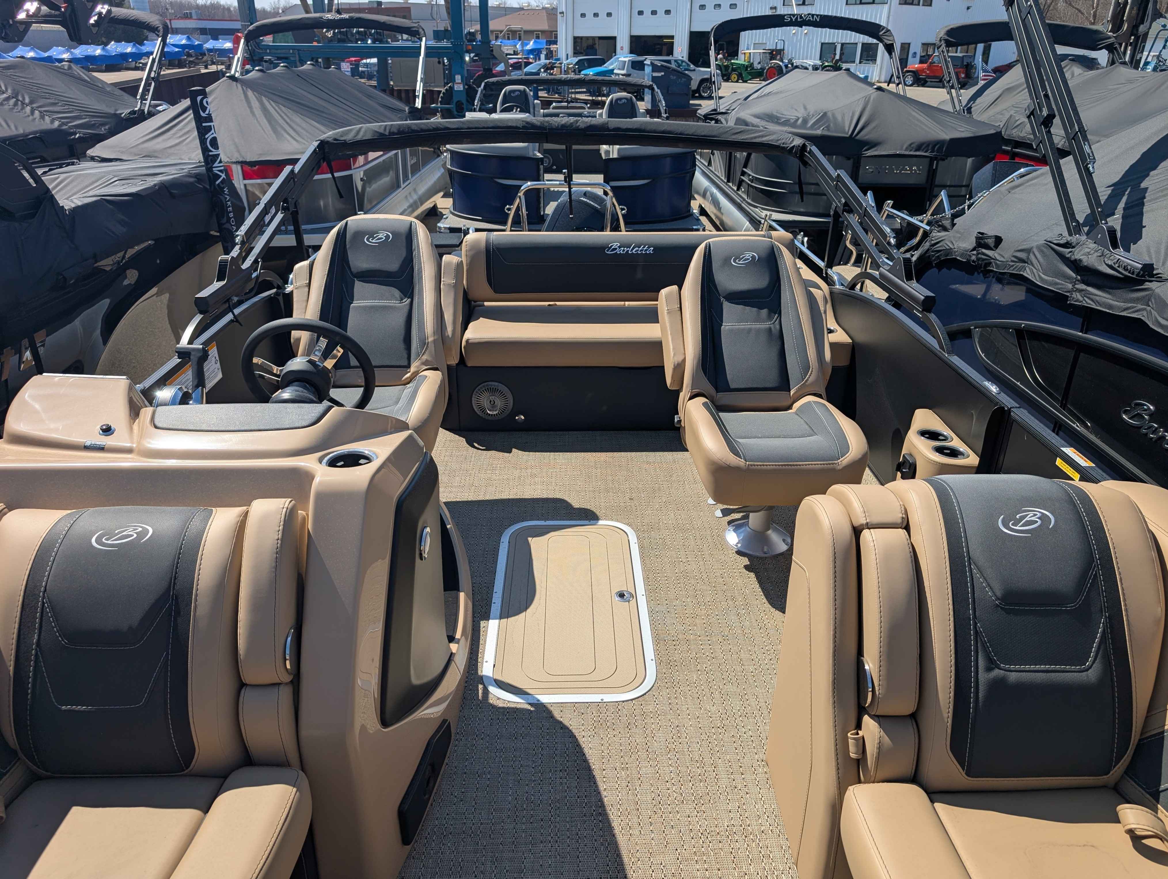 boat-carouselImage-image