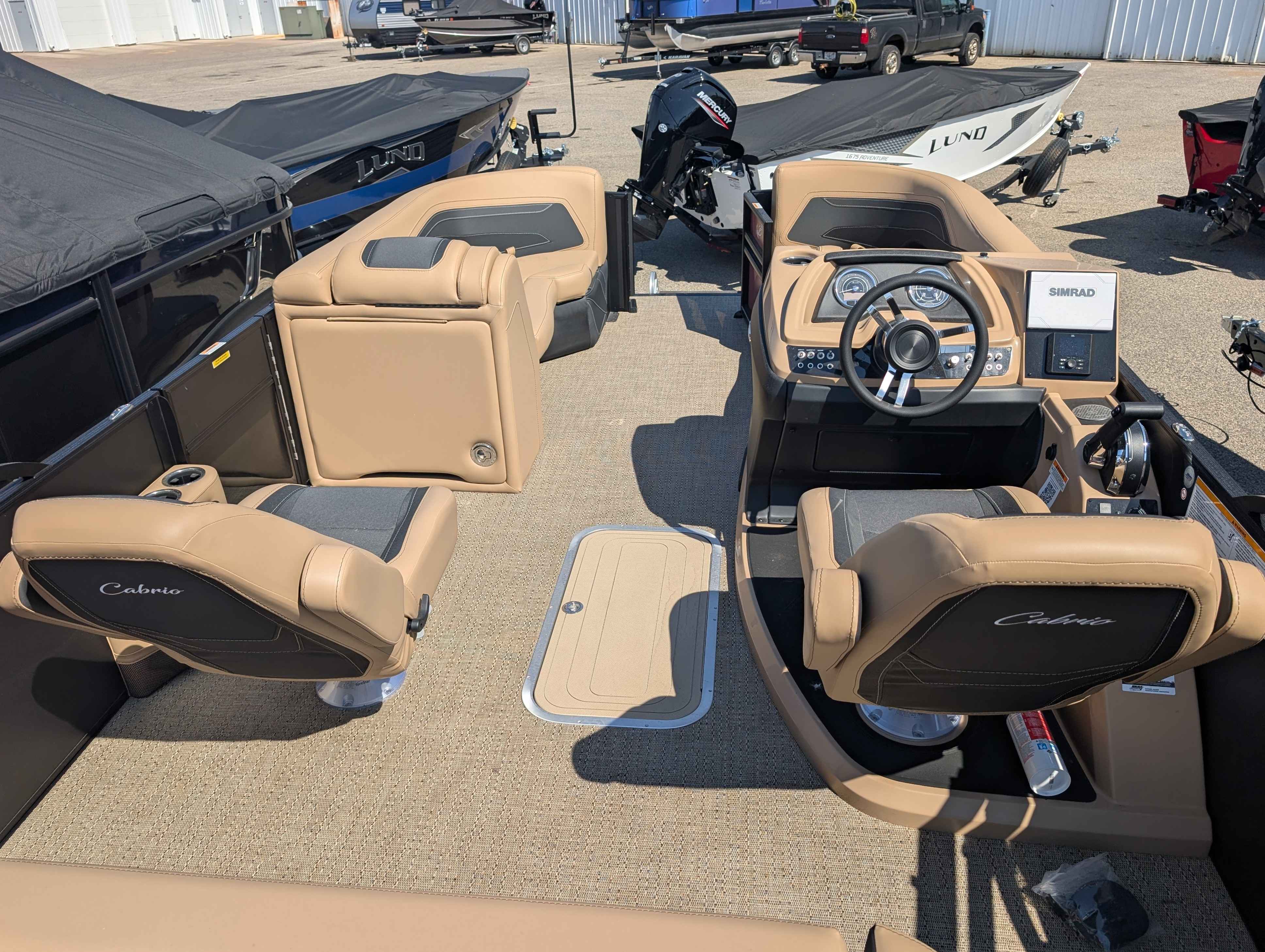 boat-carouselImage-image