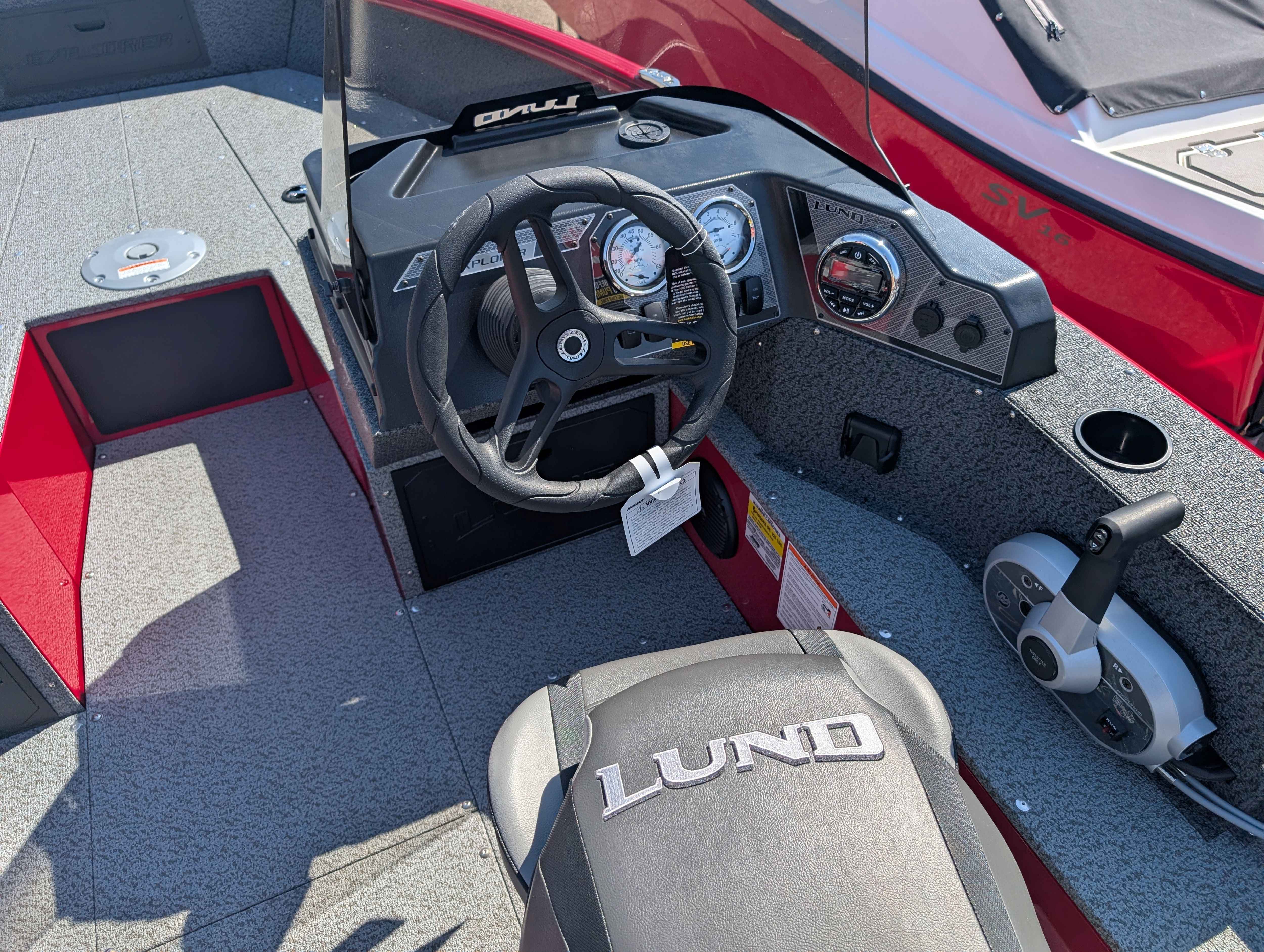 boat-carouselImage-image