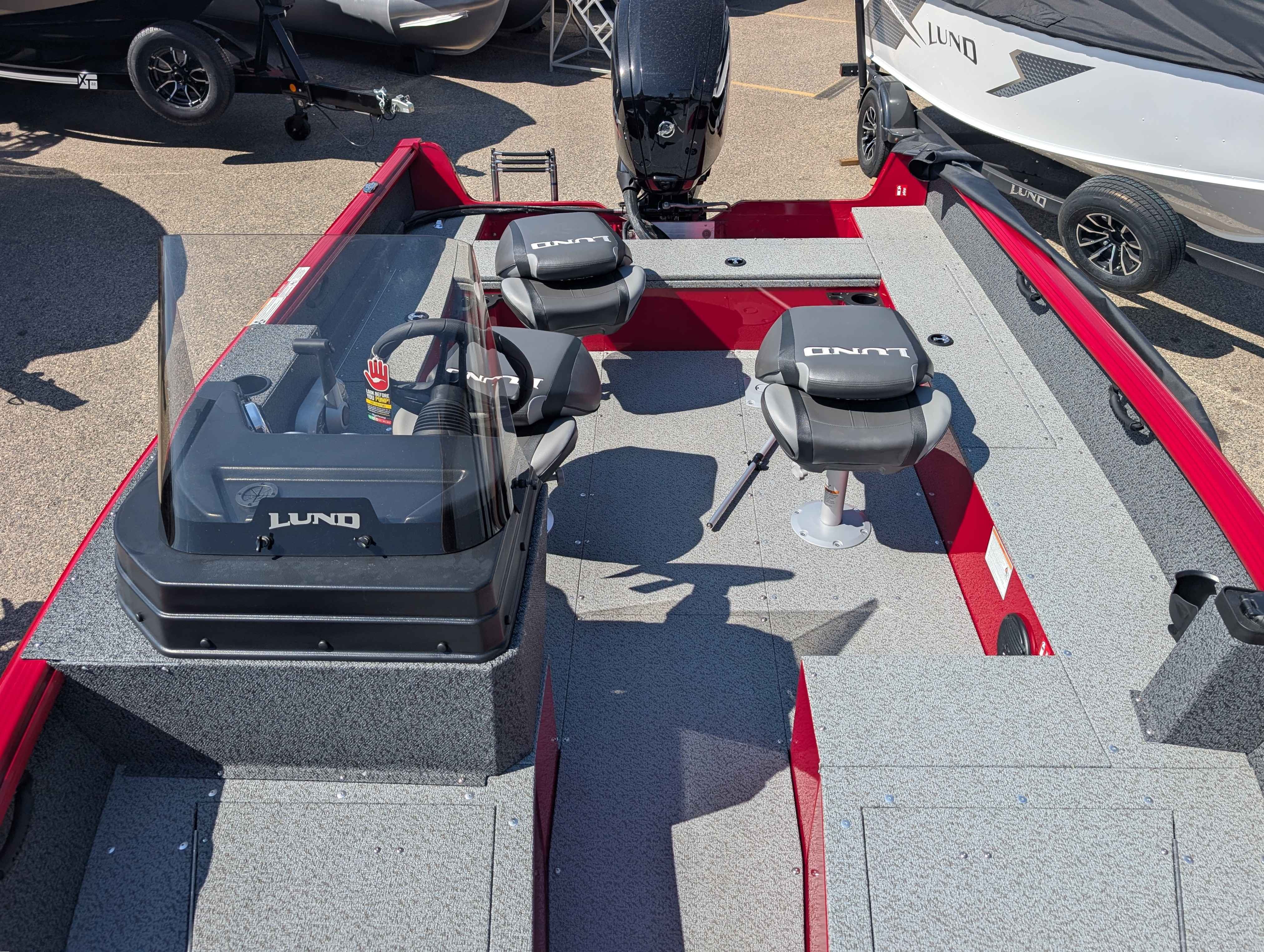 boat-carouselImage-image