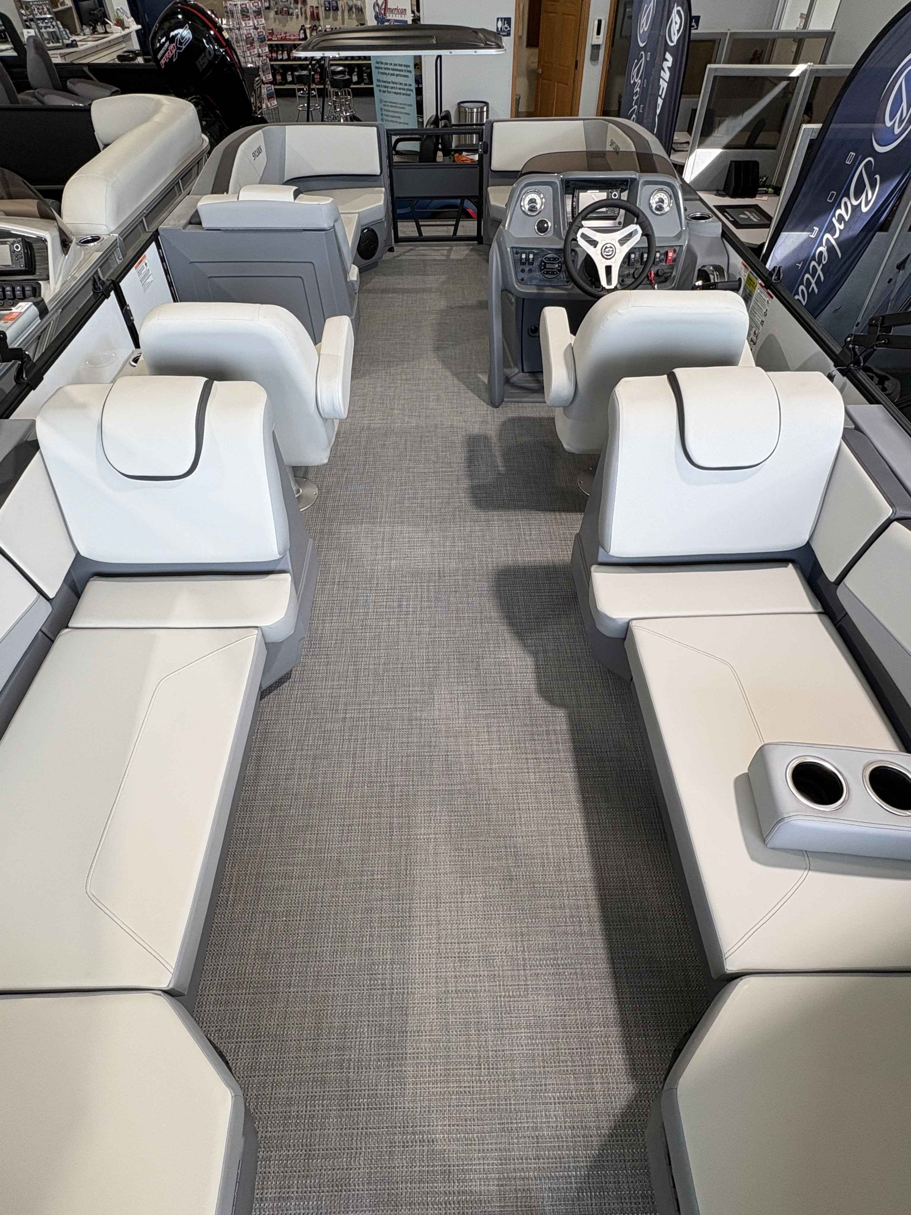 boat-carouselImage-image