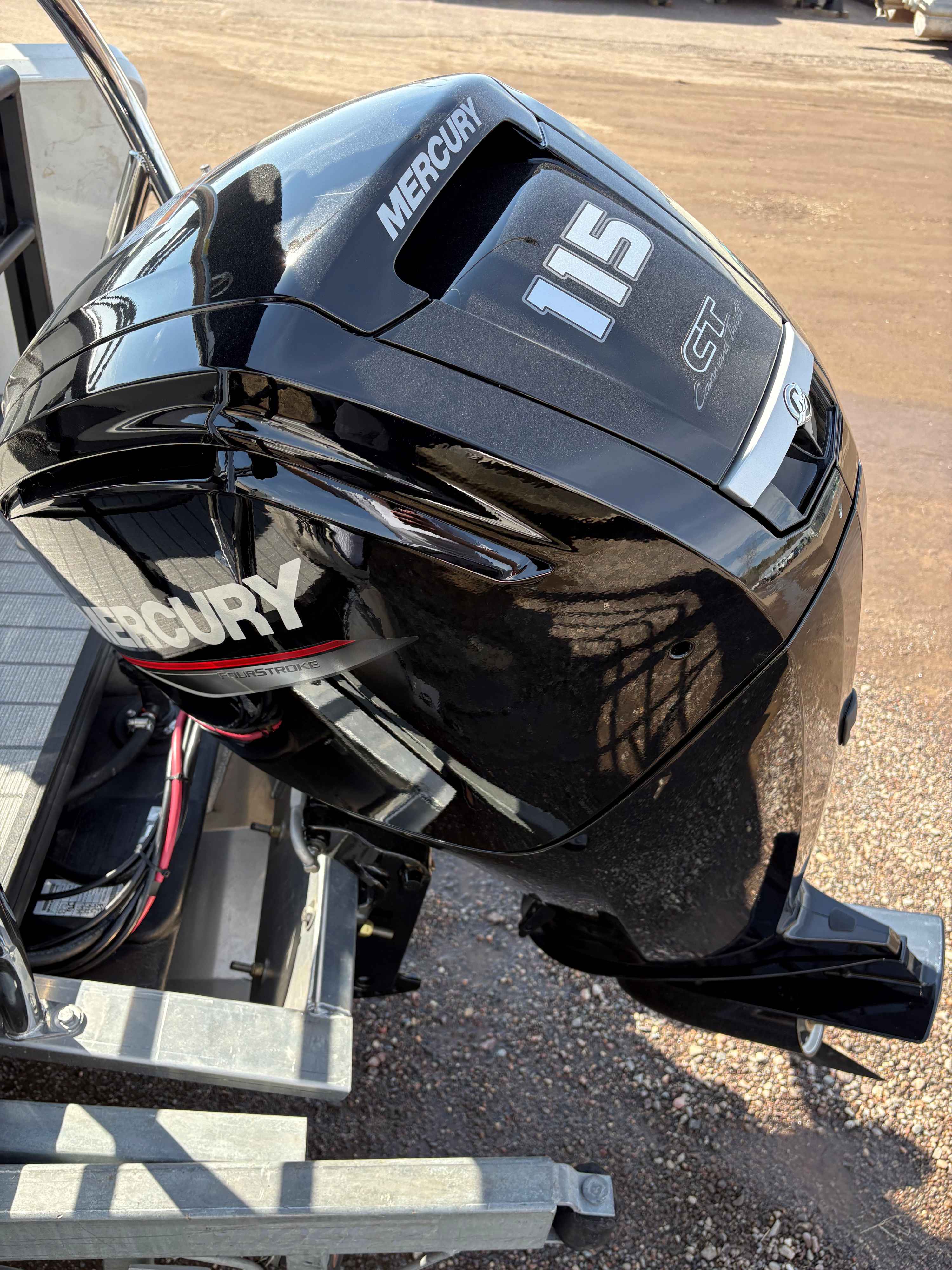 boat-carouselImage-image