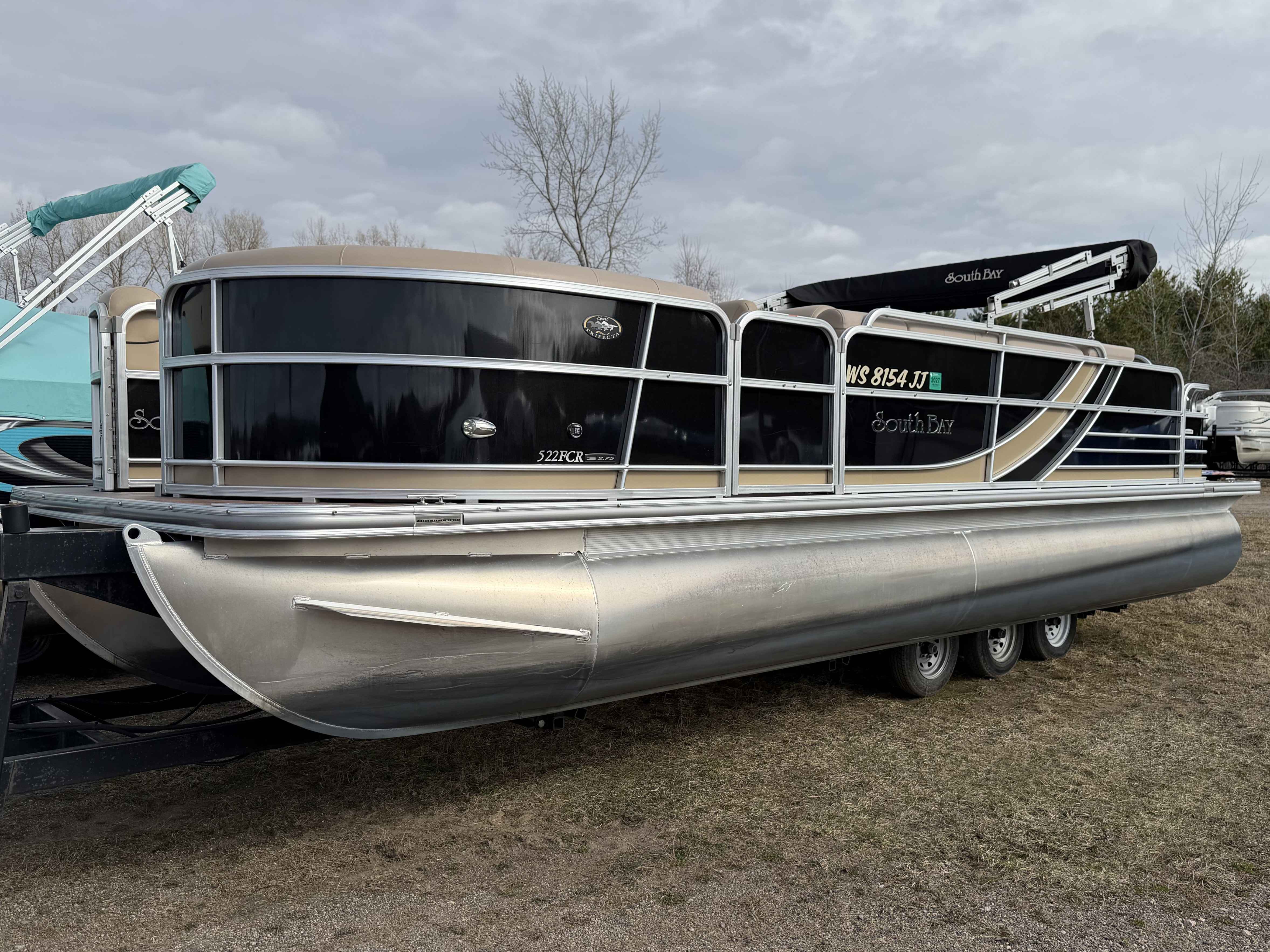boat-carouselImage-image