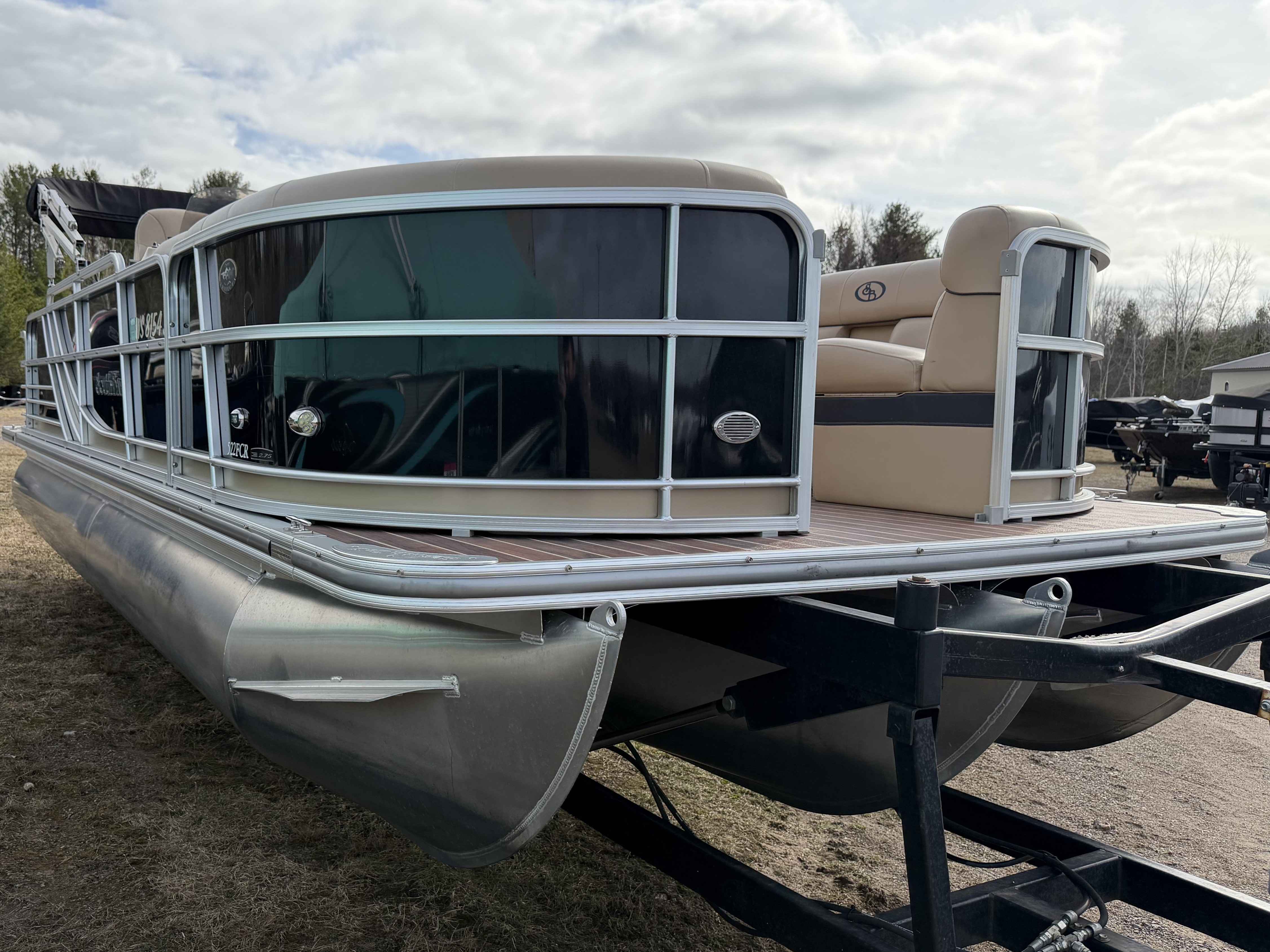 boat-carouselImage-image