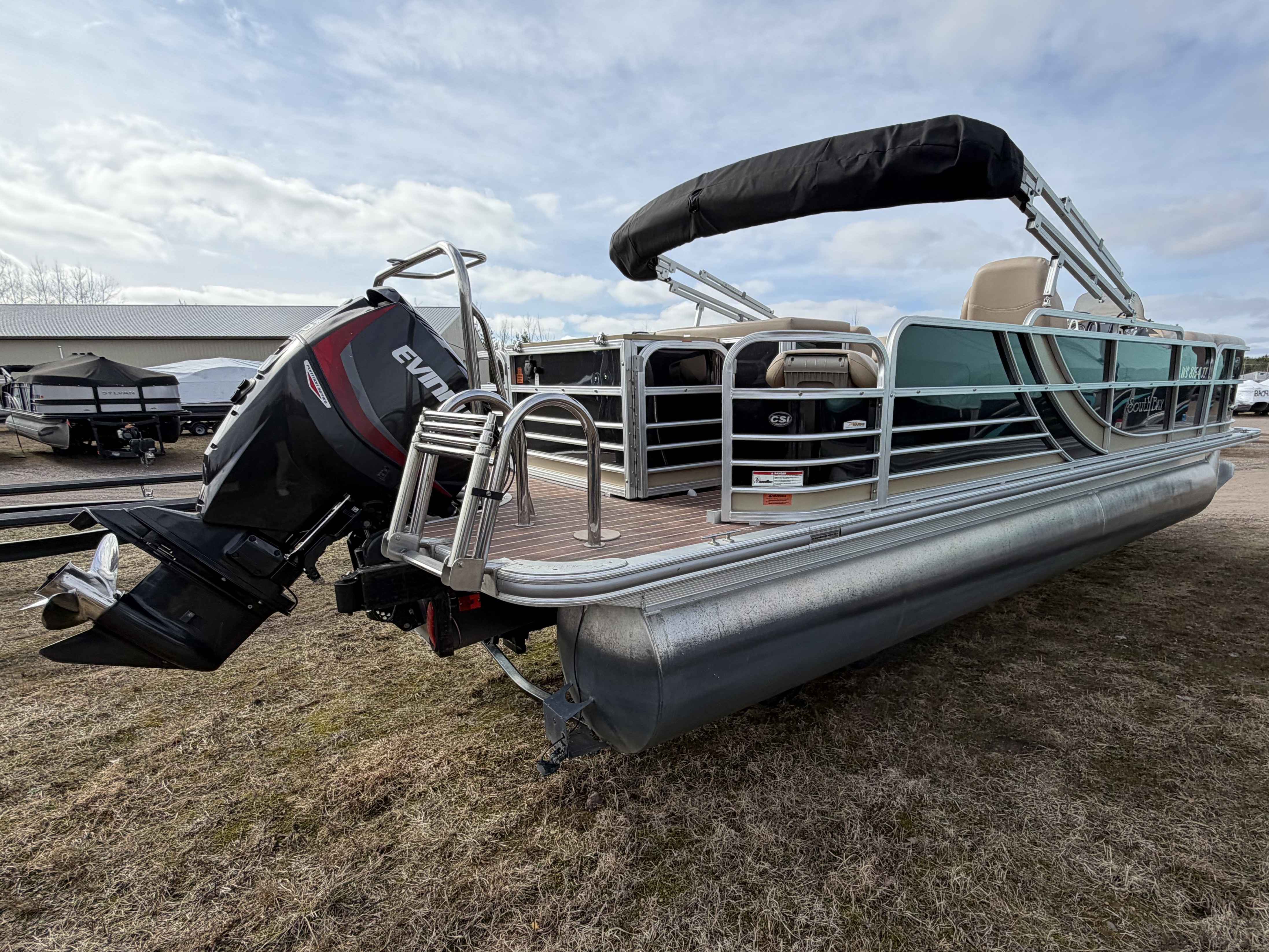 boat-carouselImage-image