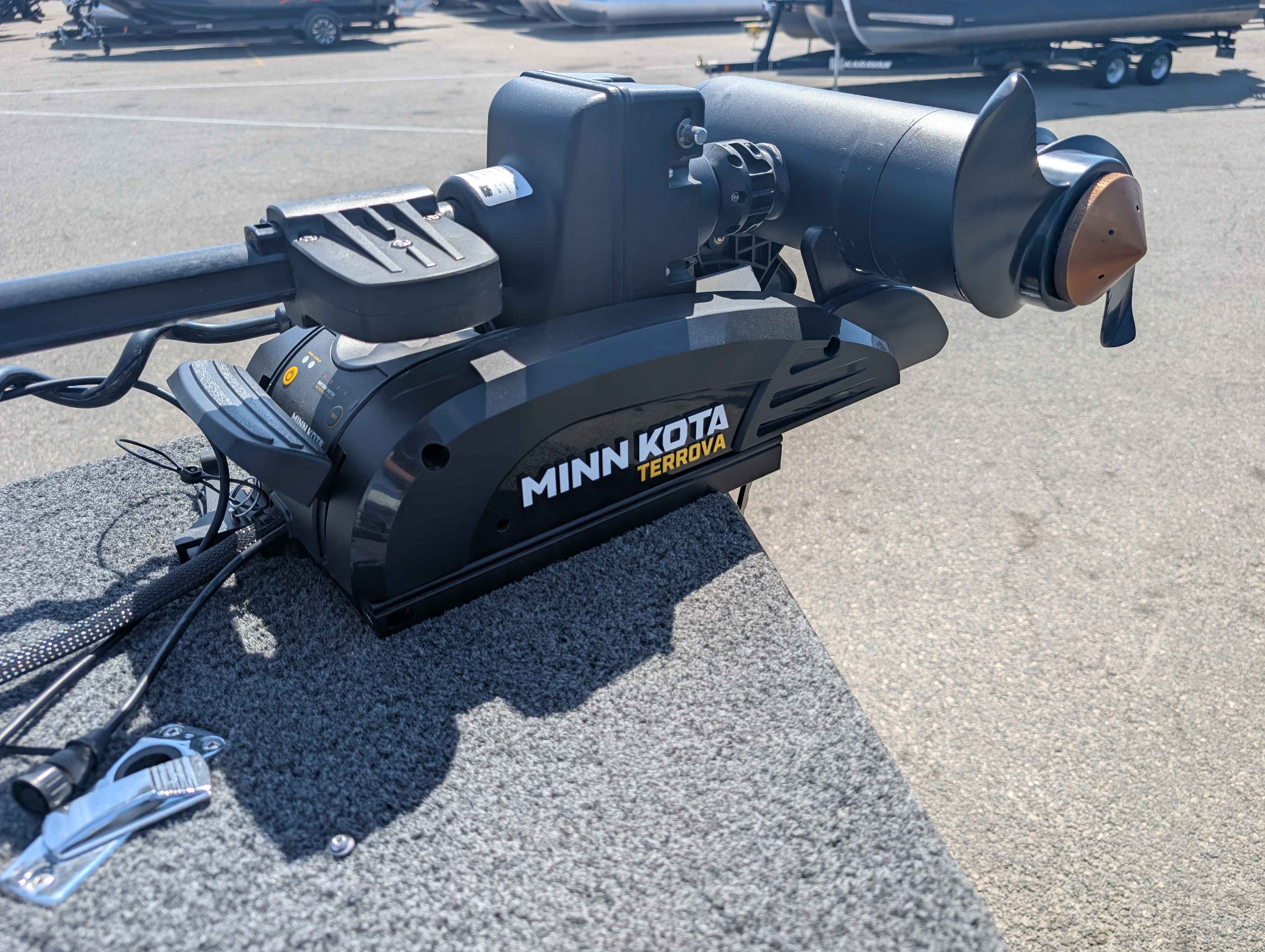 boat-carouselImage-image