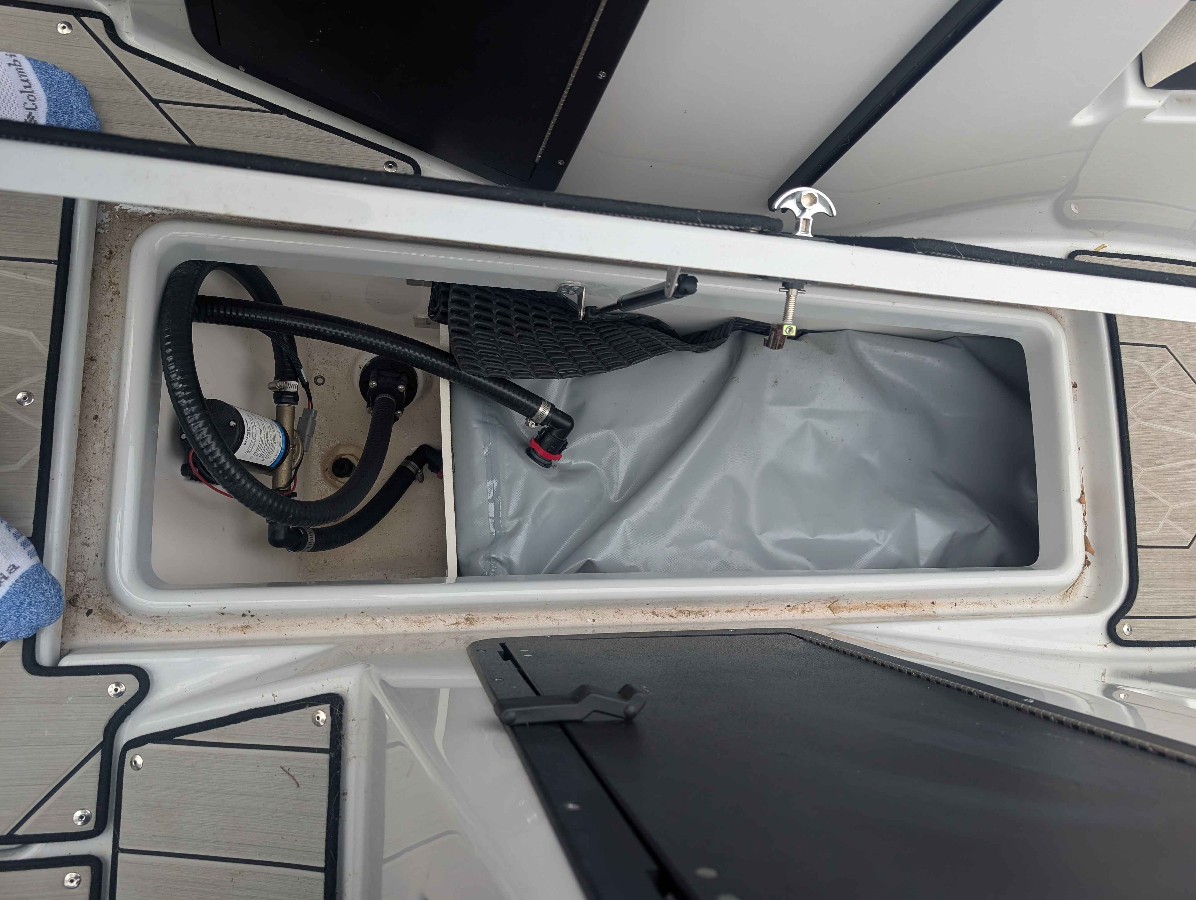 boat-carouselImage-image