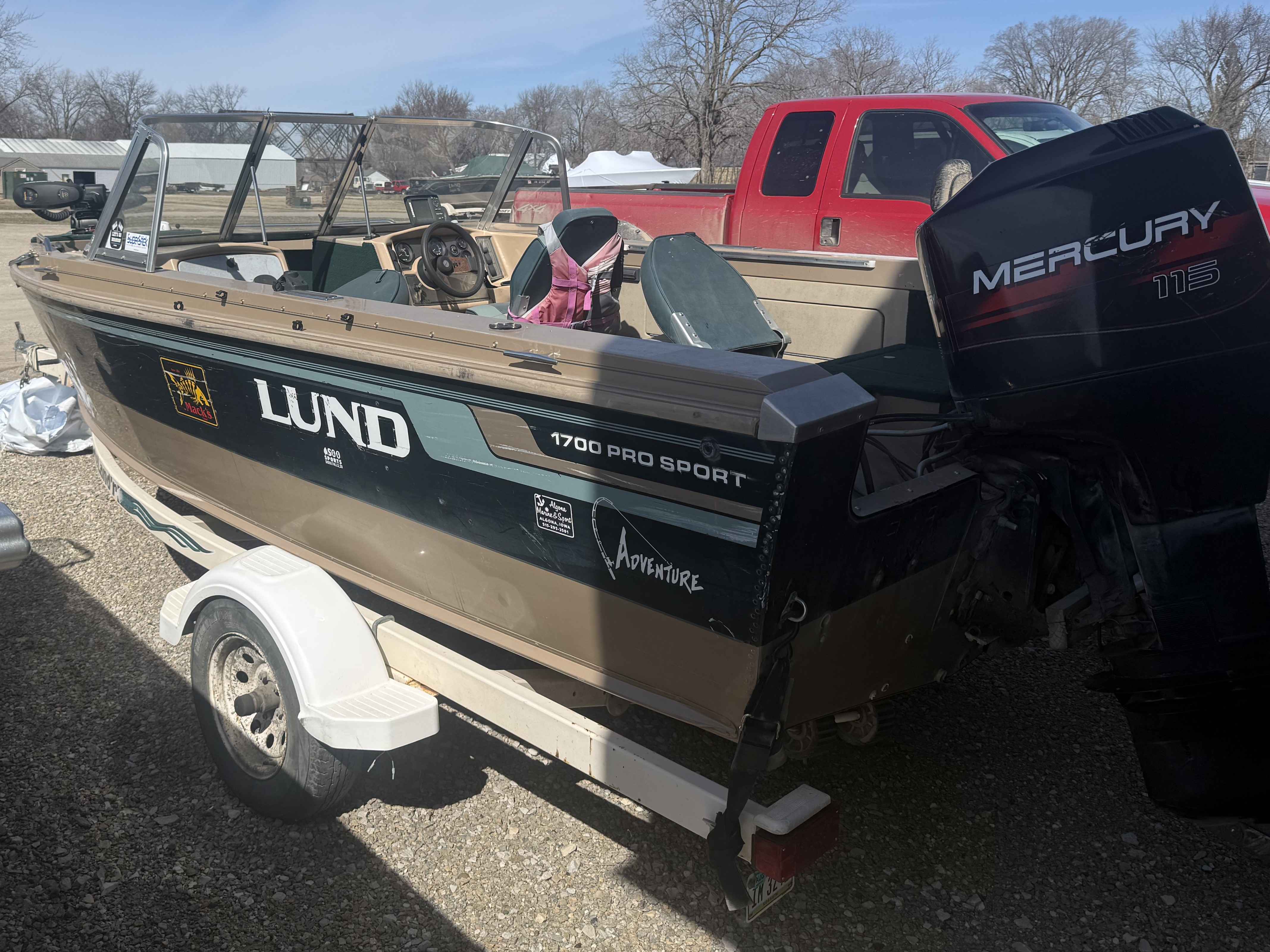 boat-carouselImage-image