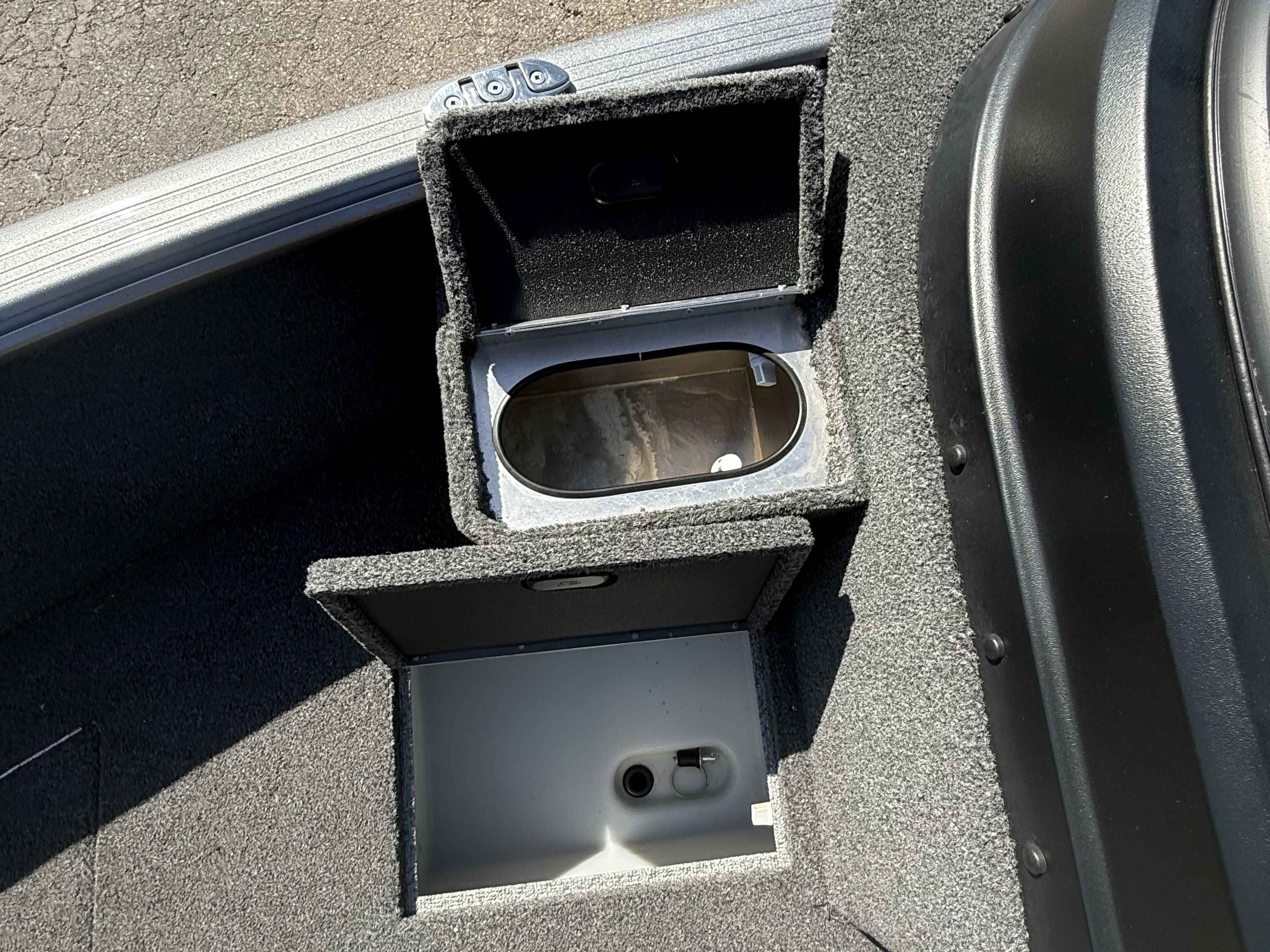 boat-carouselImage-image