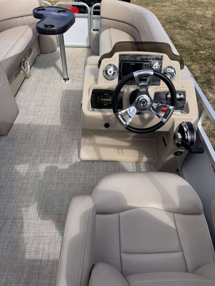 2018 Tahoe LT 2280CR2N-6