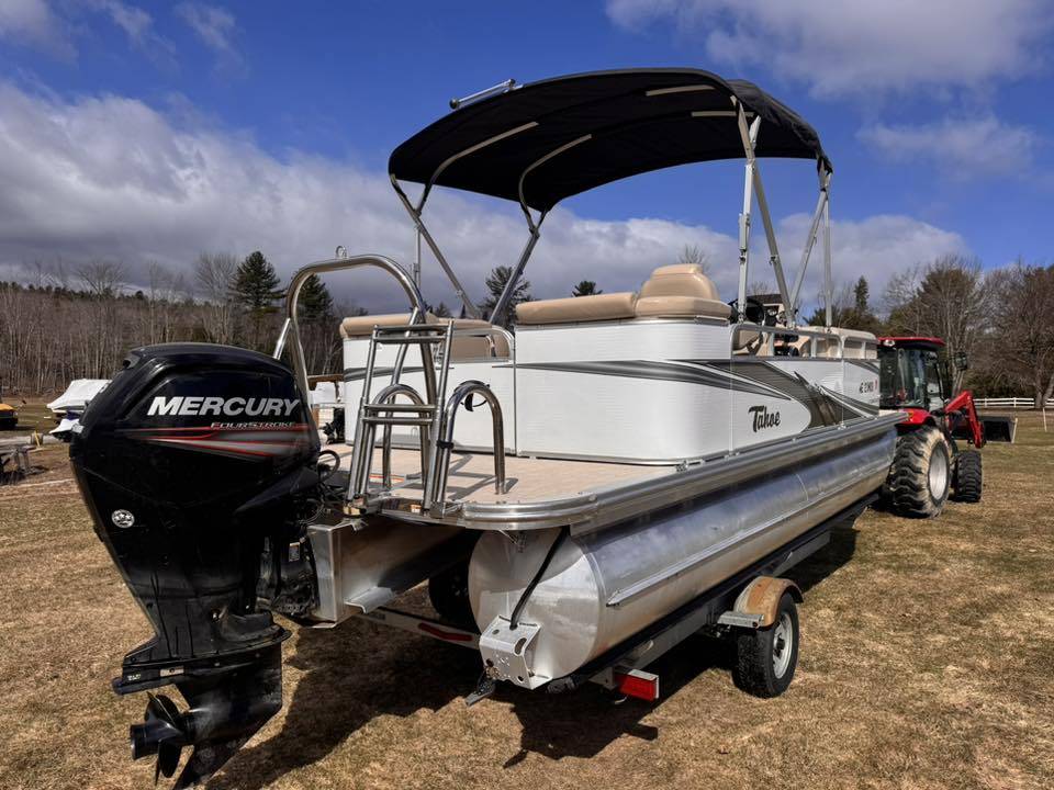 2018 Tahoe LT 2280CR2N-2